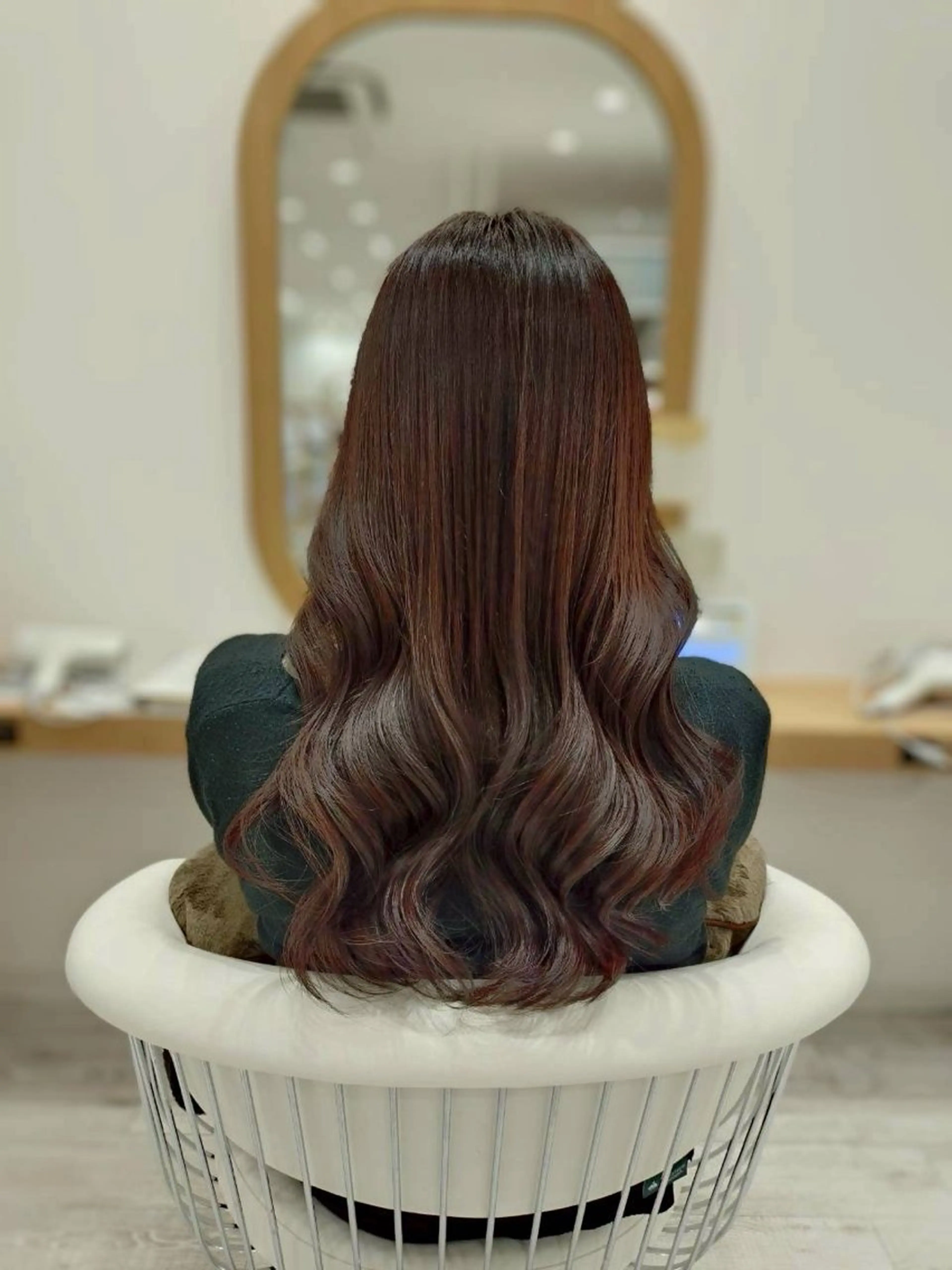 ロング adorable 山田菜々美のヘアスタイル