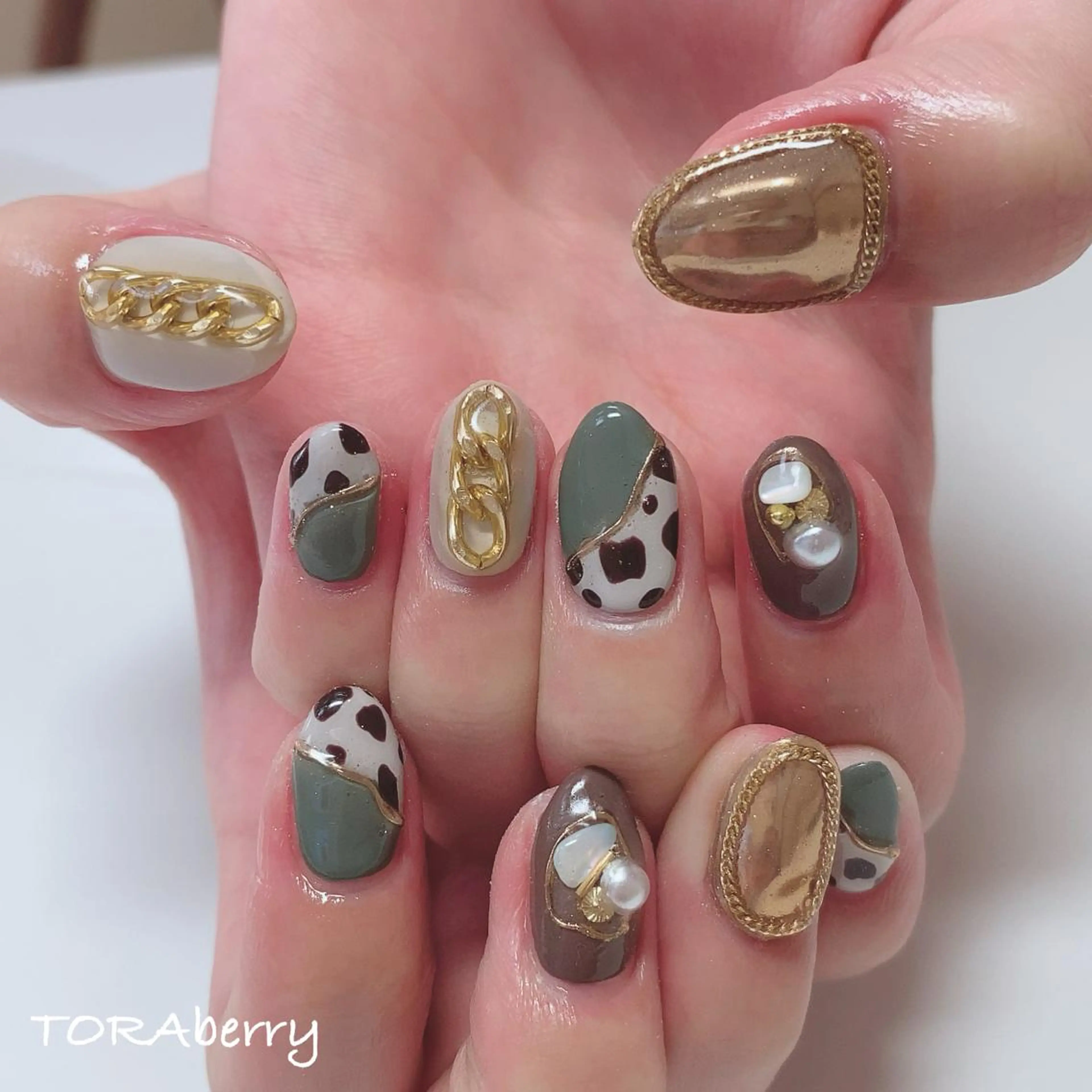 ネイル ハンドネイル ネイリスト なつみのネイルデザイン