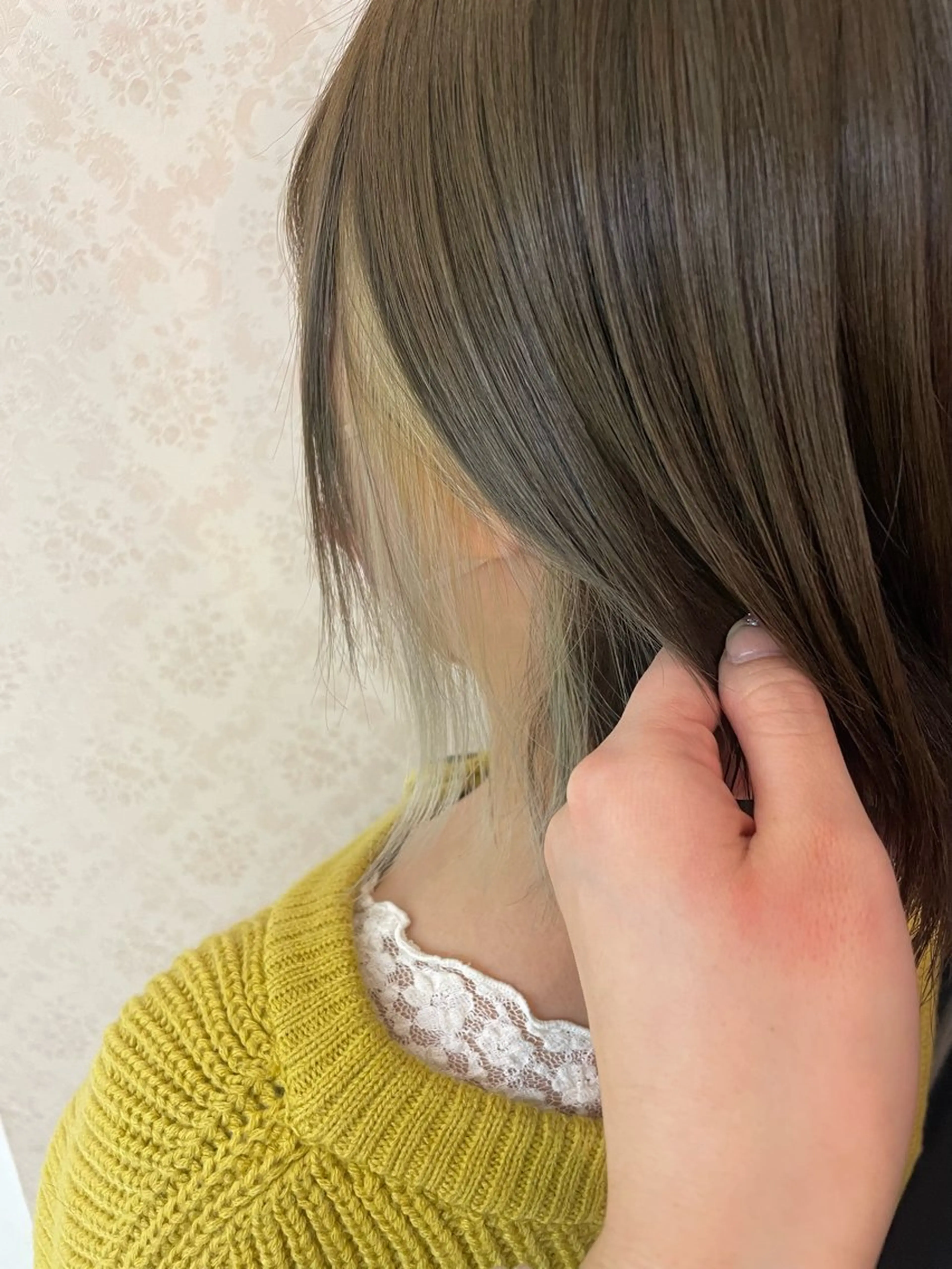カラー ヒヨシ ルナのヘアスタイル
