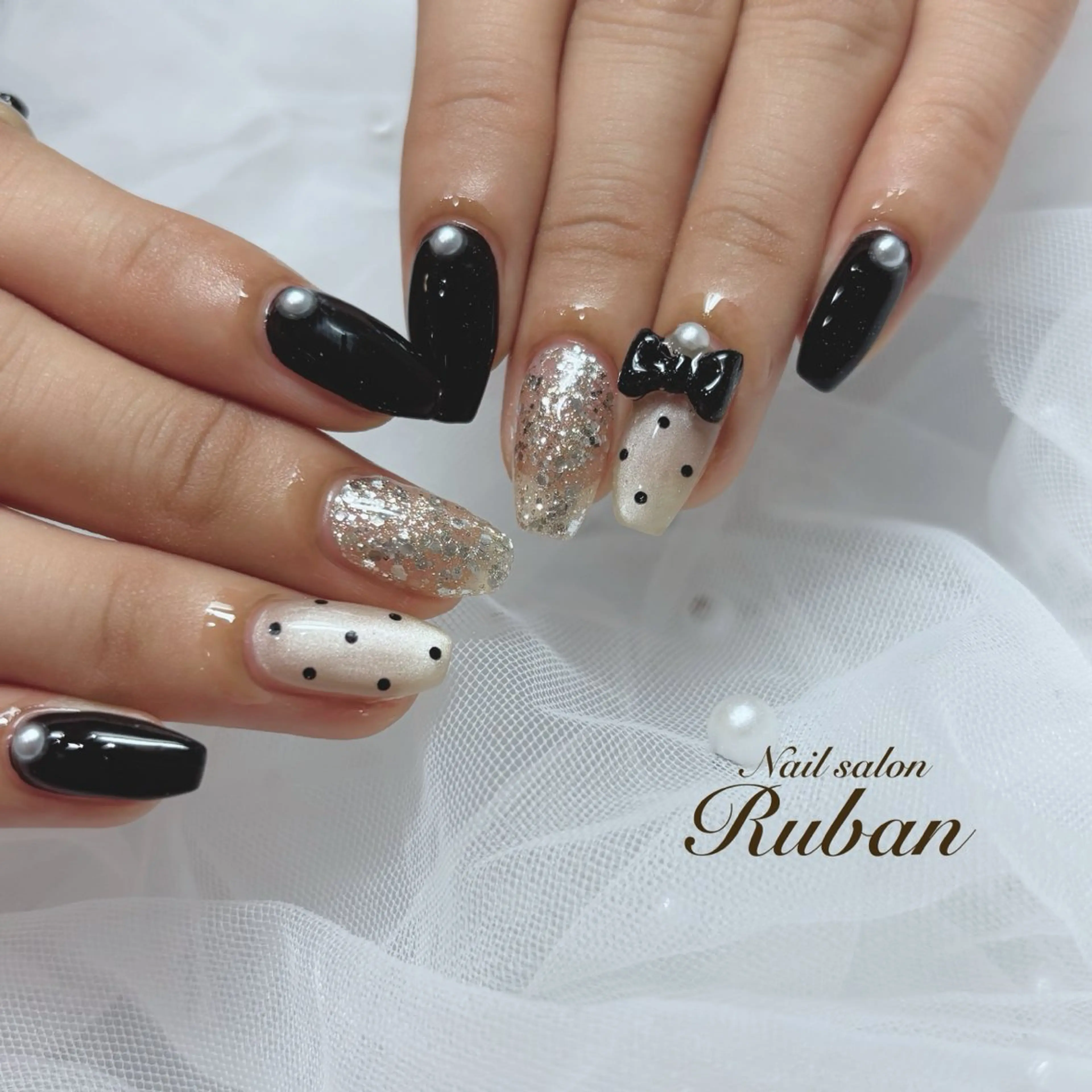 ネイル マグネットネイル リボン Nail salon Rubanのネイルデザイン
