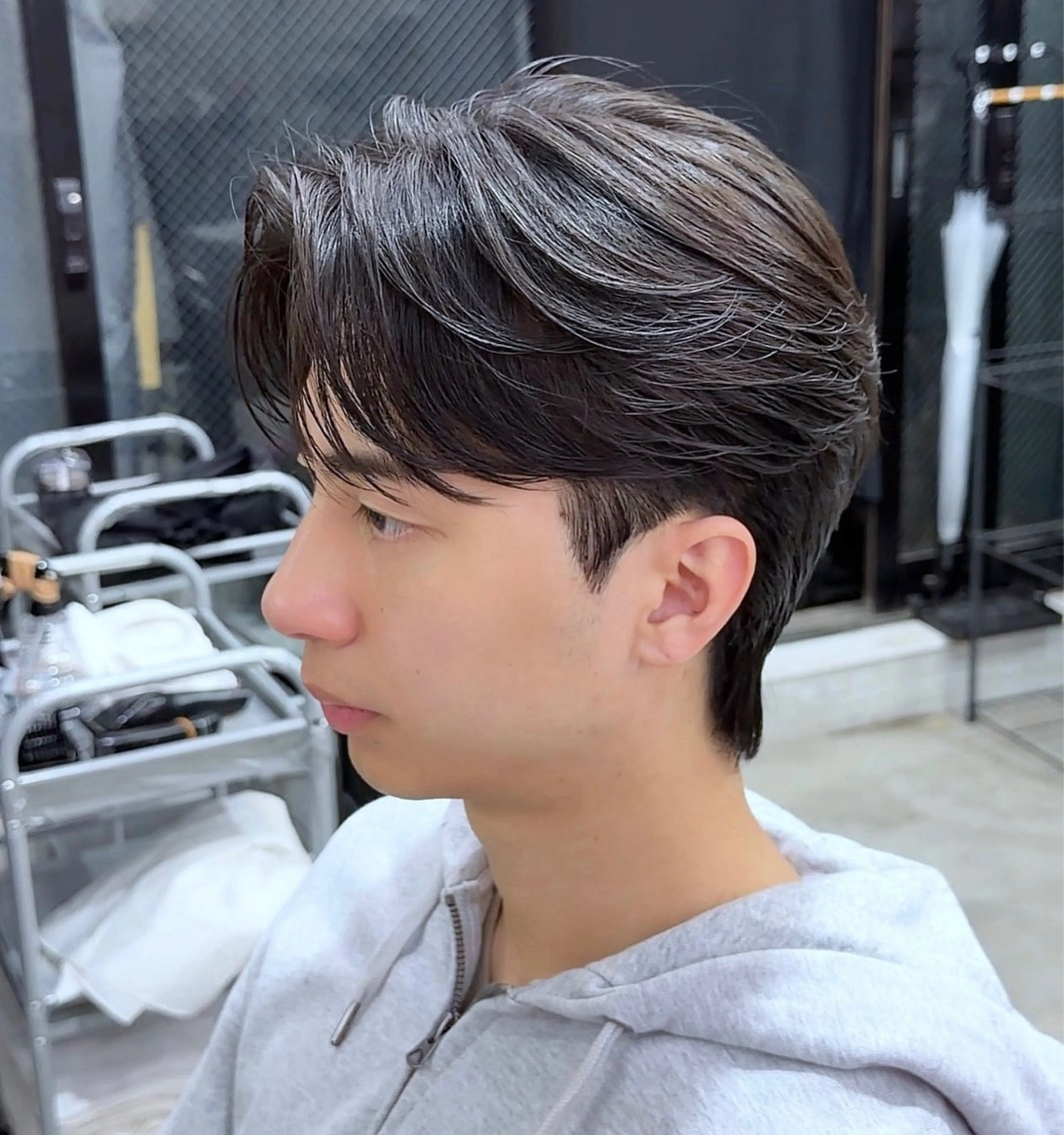 ミディアム 無料メンズカット ざき【原宿】のヘアスタイル