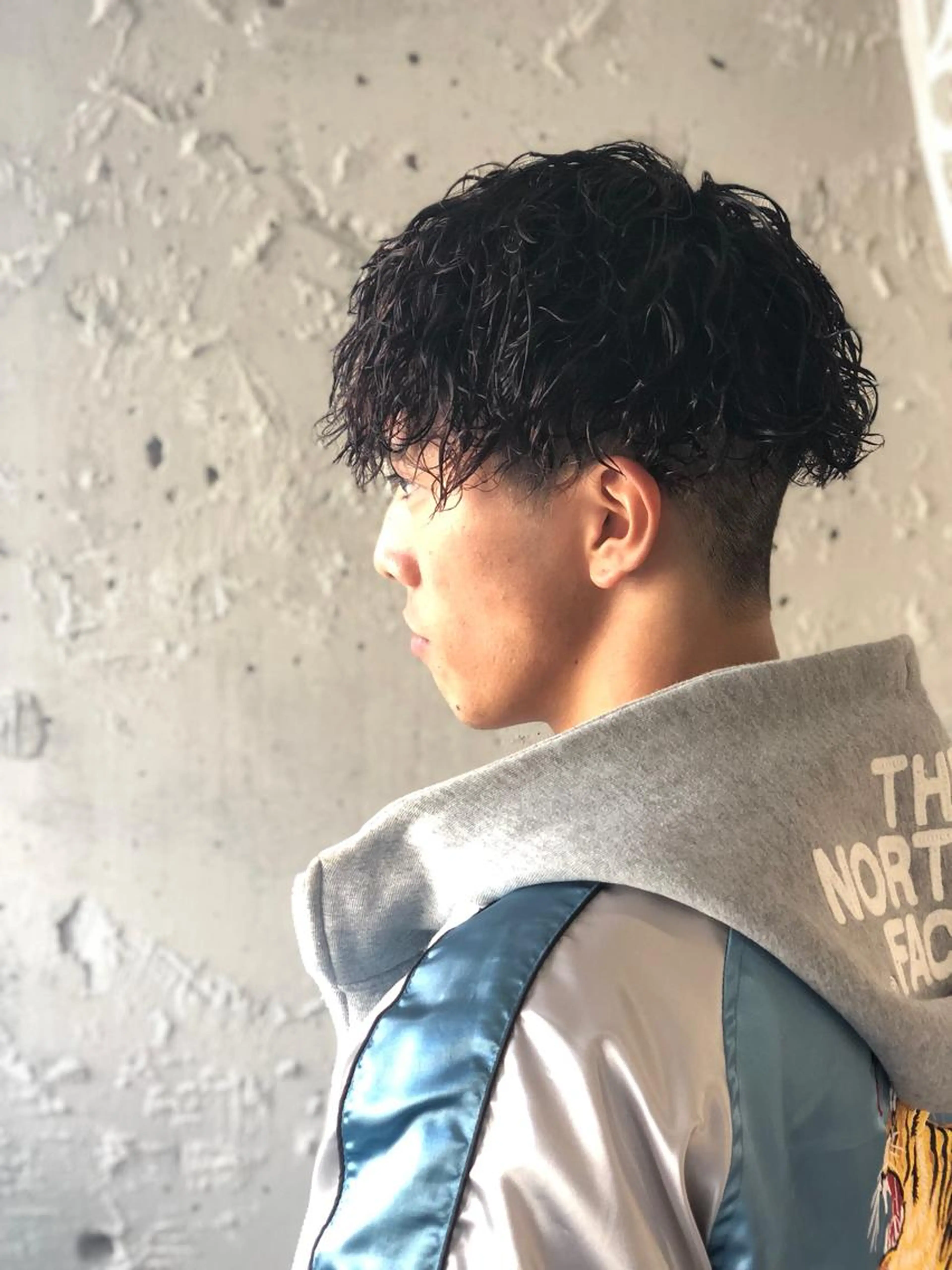 ⚡️メンズ限定⚡️似合わせカット(眉カット付き)+ケアパーマ+トリートメント付きクーポンをミニモ限定価格で👾👾👾の写真