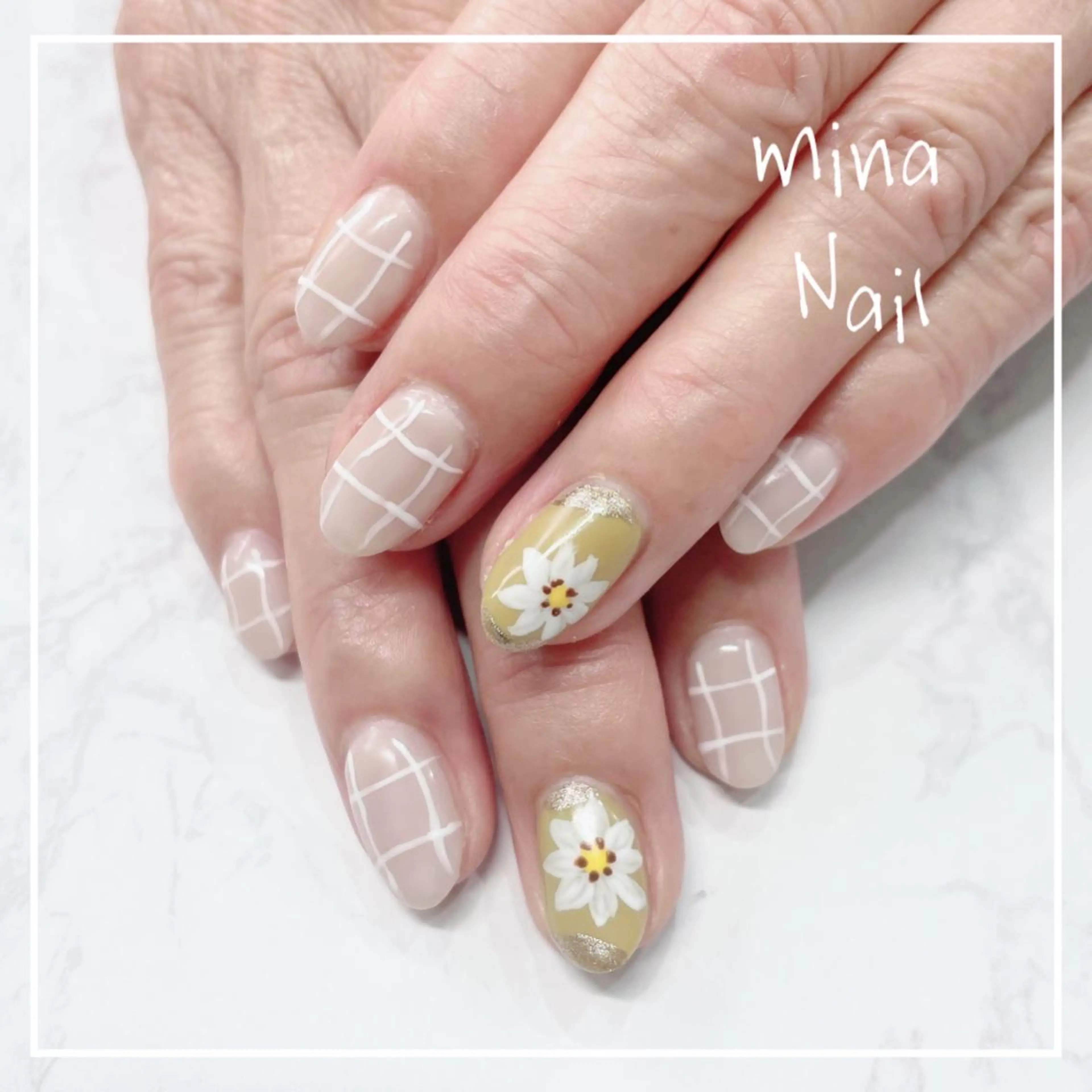 ネイル フラワーネイル mina Nailのネイルデザイン