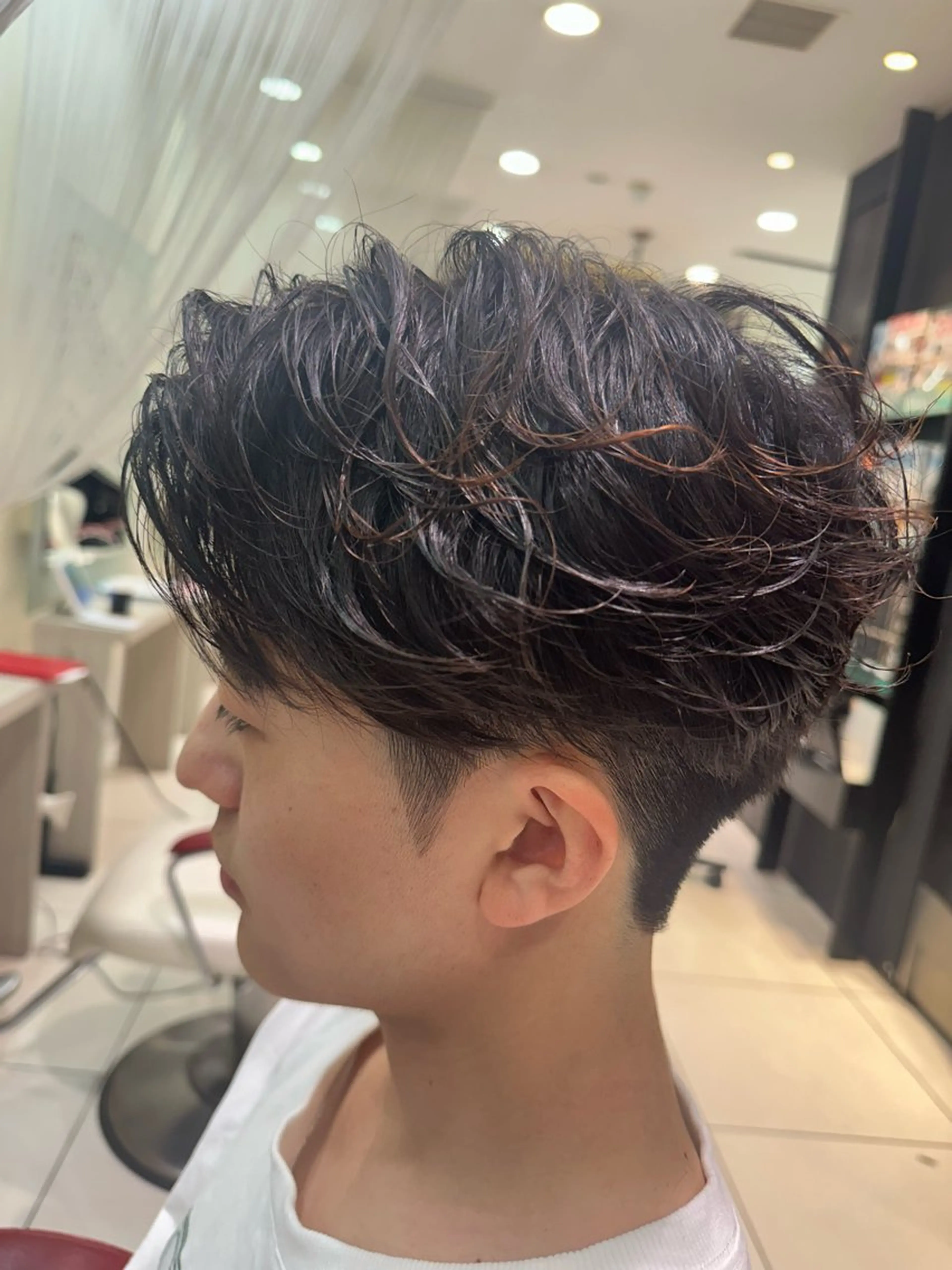 パーマ メンズ フェザーパーマ メンズパーマ カット パーマ ヘアセット 市川透明感カラー &パーマ美容師Kaiのヘアスタイル