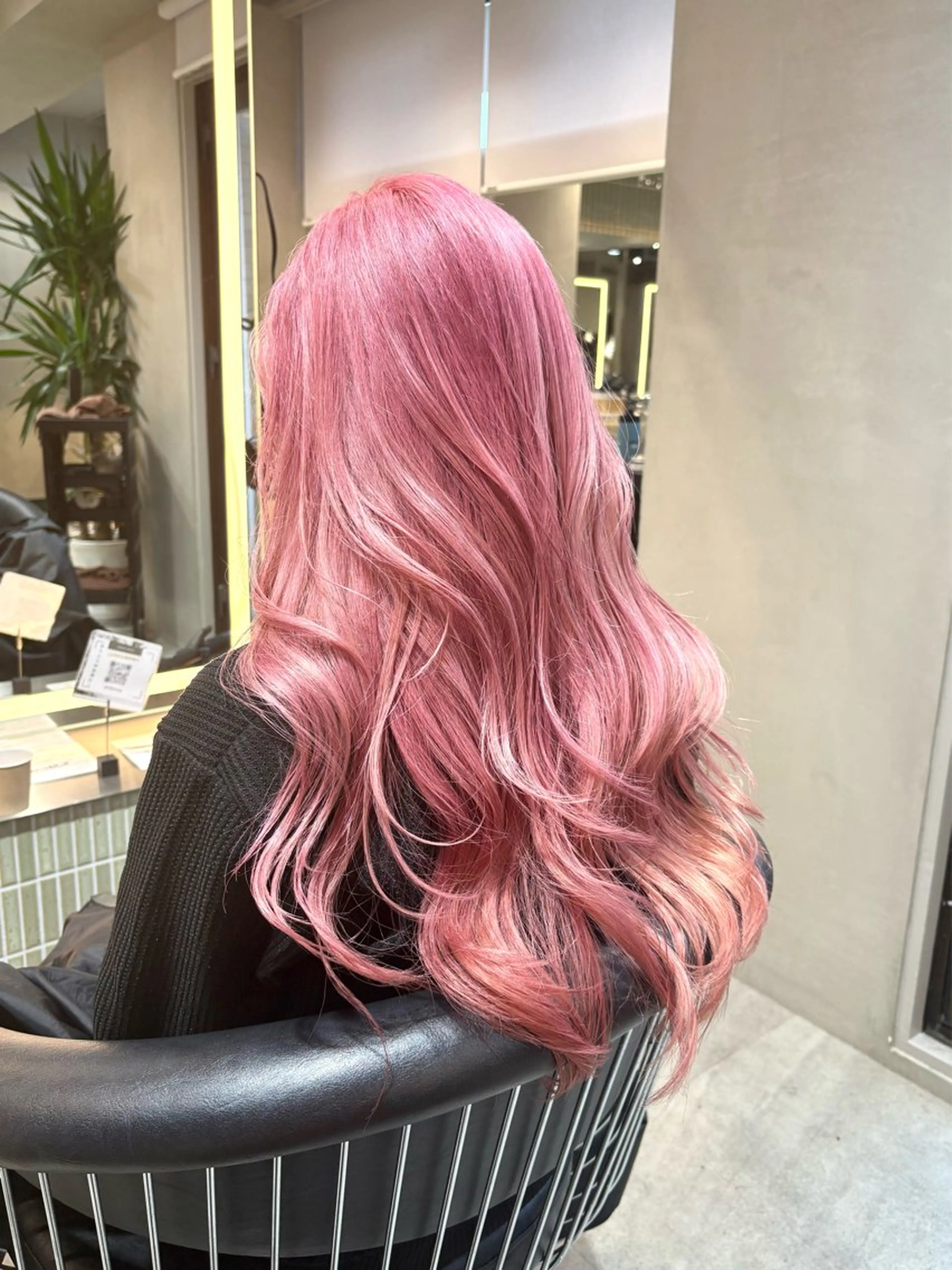 ロング ヘアカラー トリートメント 🩵縮毛矯正/ブリー チ/髪質改善/いつかのヘアスタイル