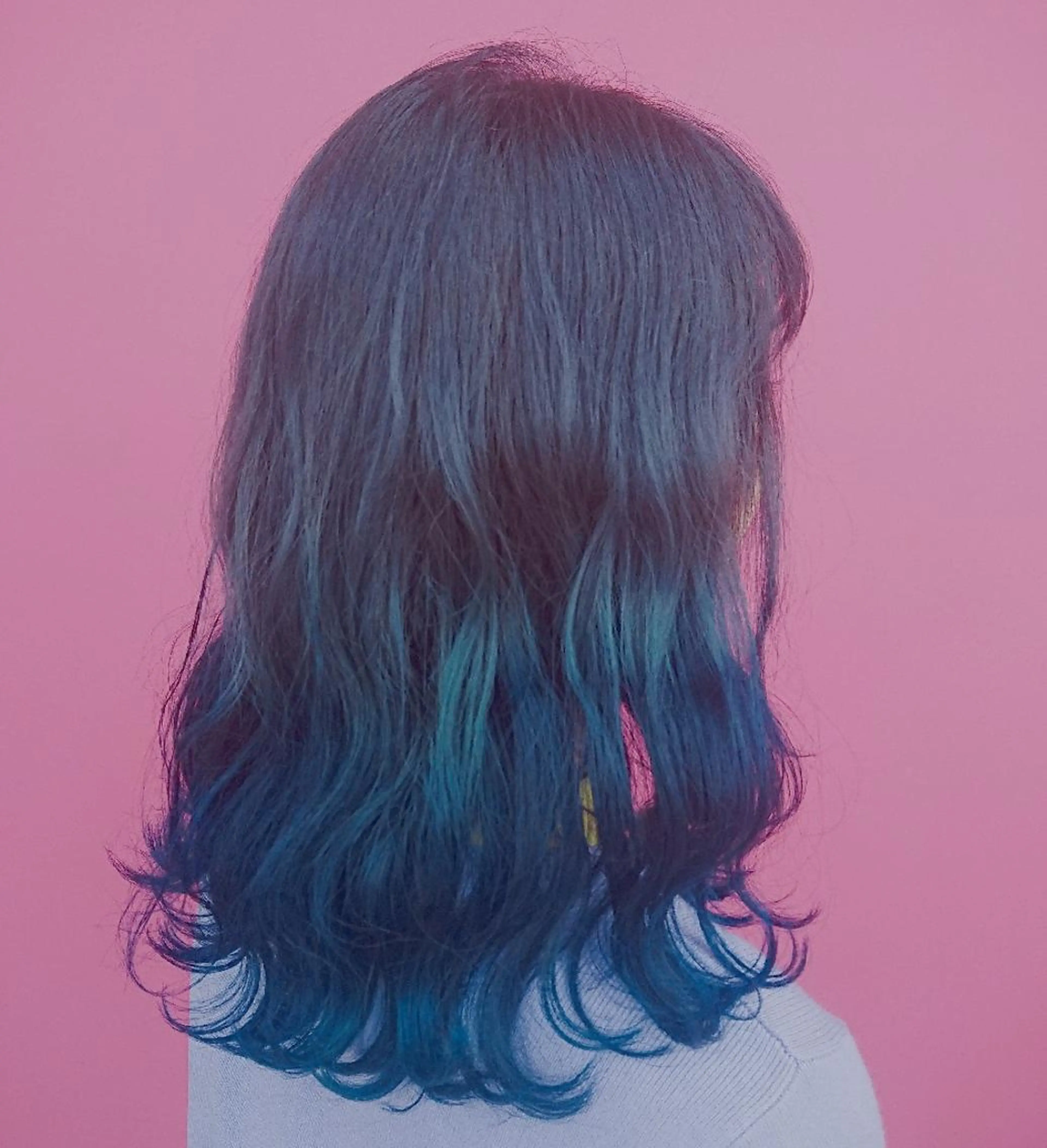 セミロング カラー ブルーカラー グラデーションカラー 艶髪サラサラカラー 🌈前原健吾のヘアスタイル