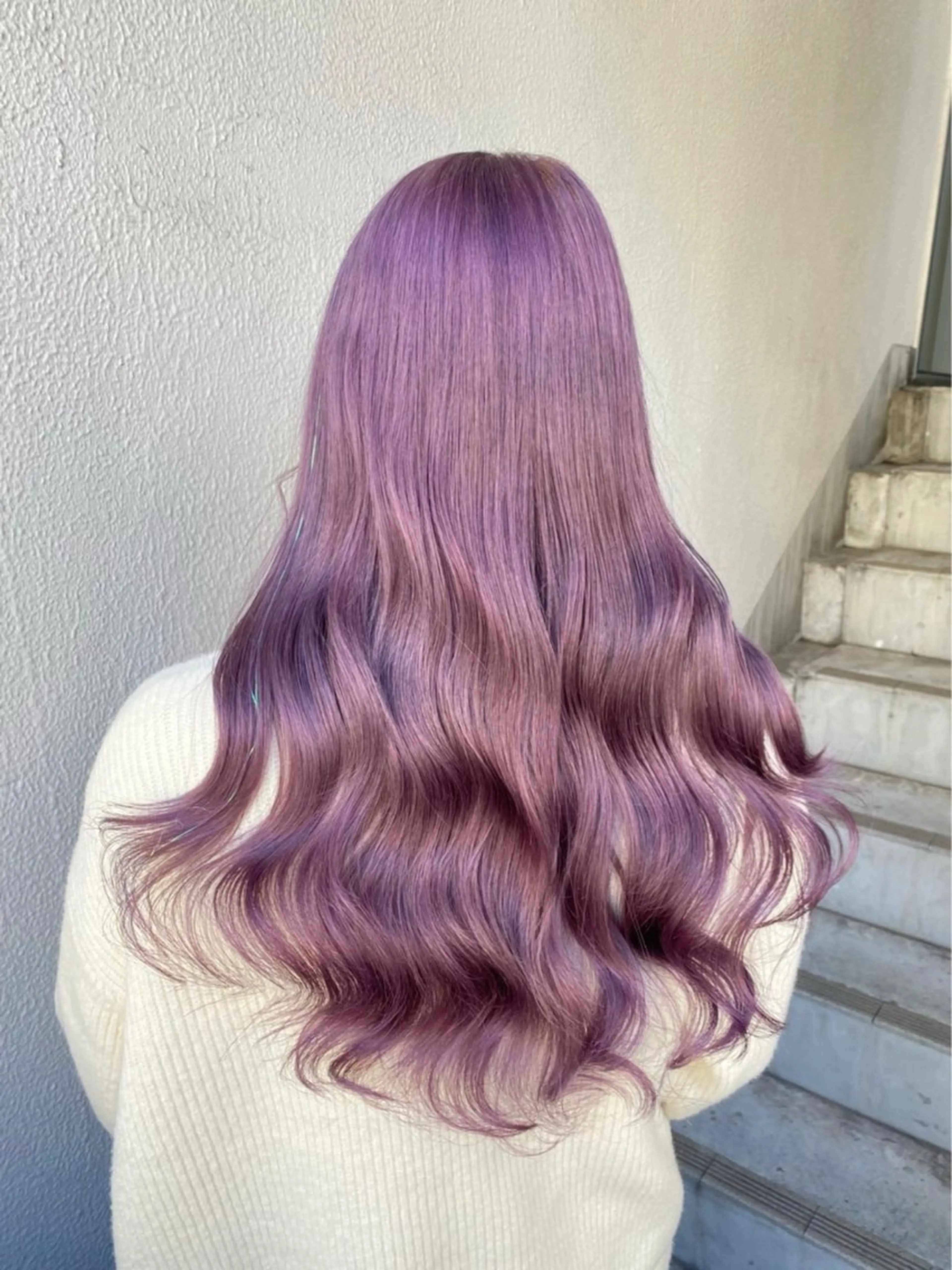 ロング 🍀yuria/ハイ トーン/ペールカラーのヘアスタイル