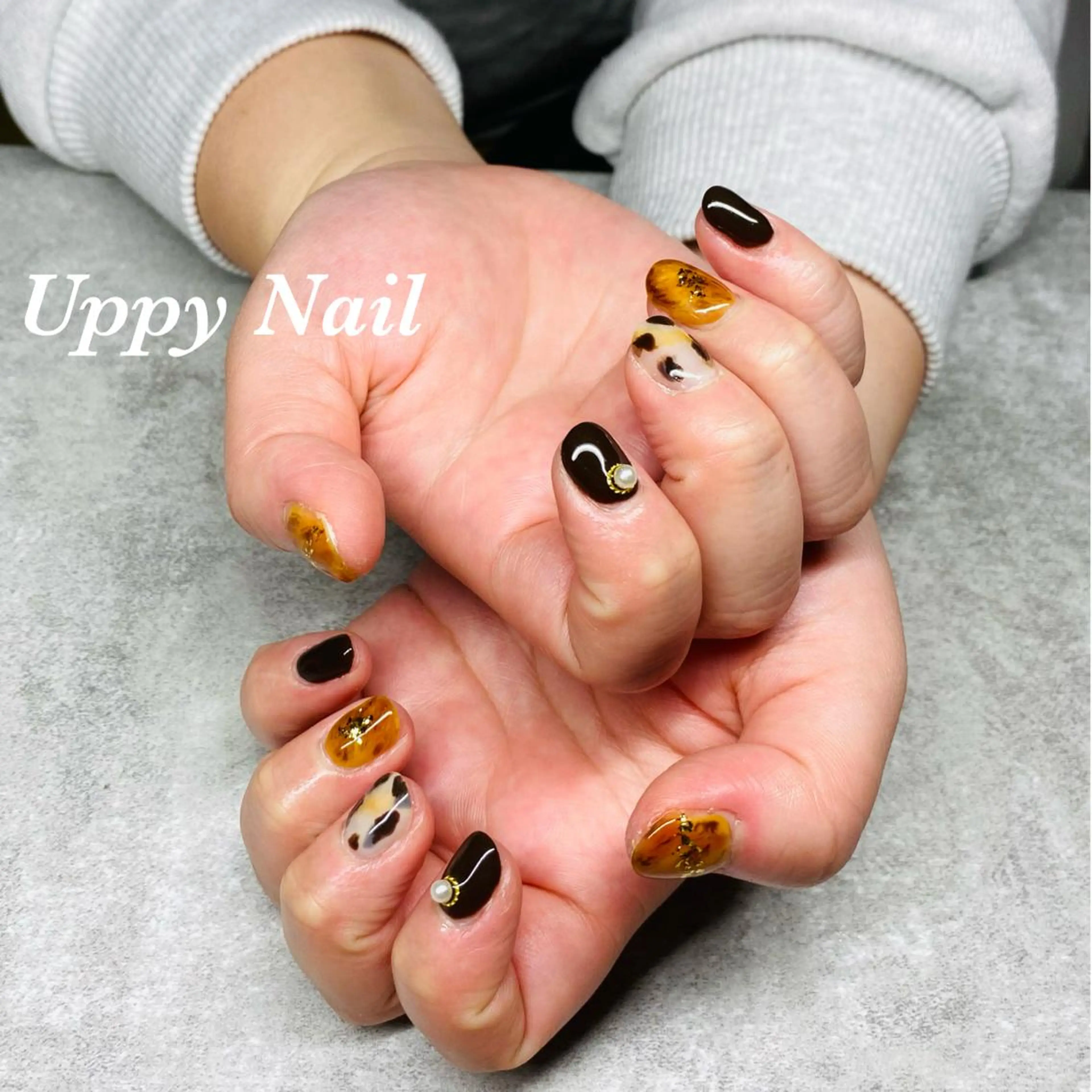 ネイル べっ甲ネイル ハンドネイル Uppy Nail ukyoのネイルデザイン
