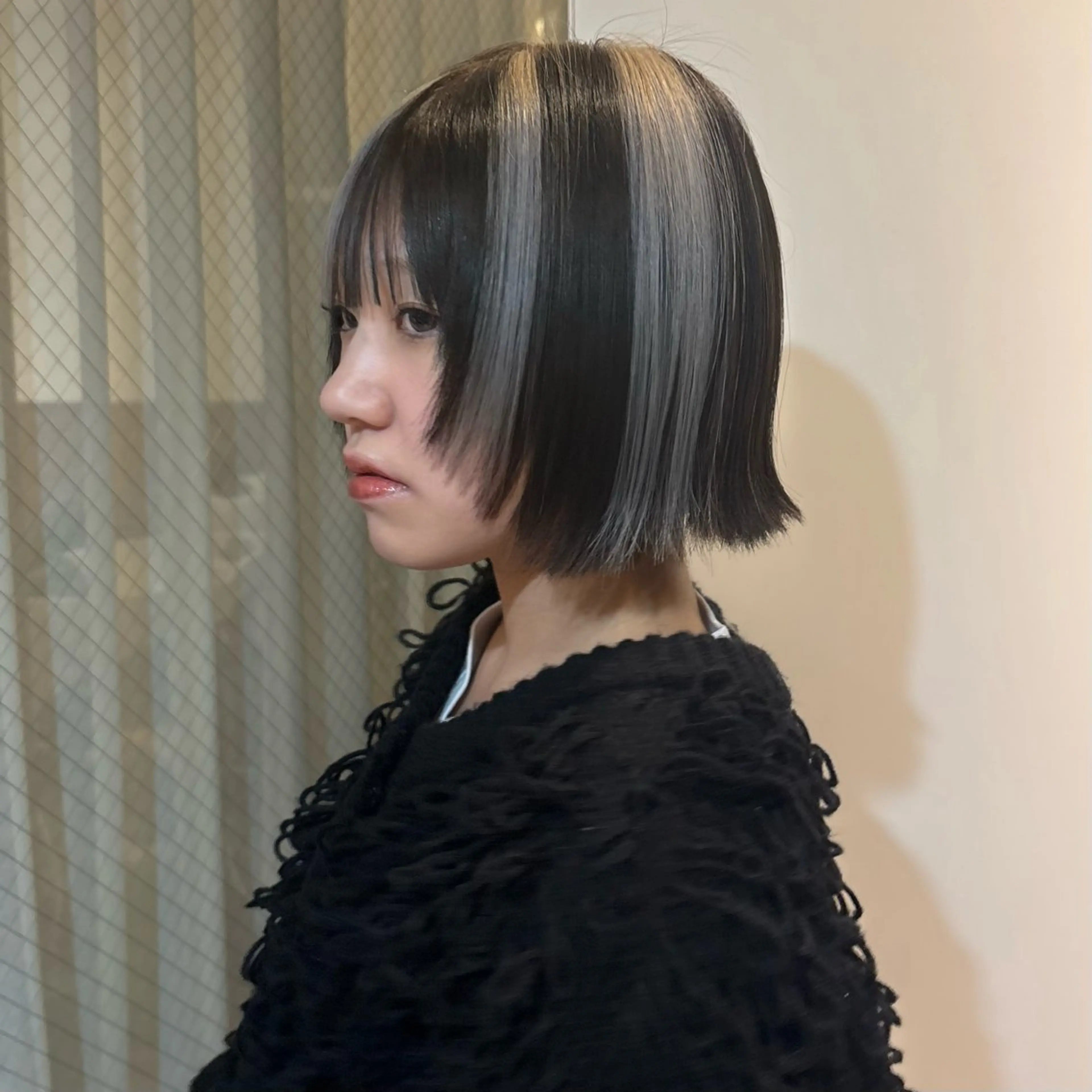 ショート ヘアカラー カット×ブリーチカ ラー‪/yuNa🩶のヘアスタイル