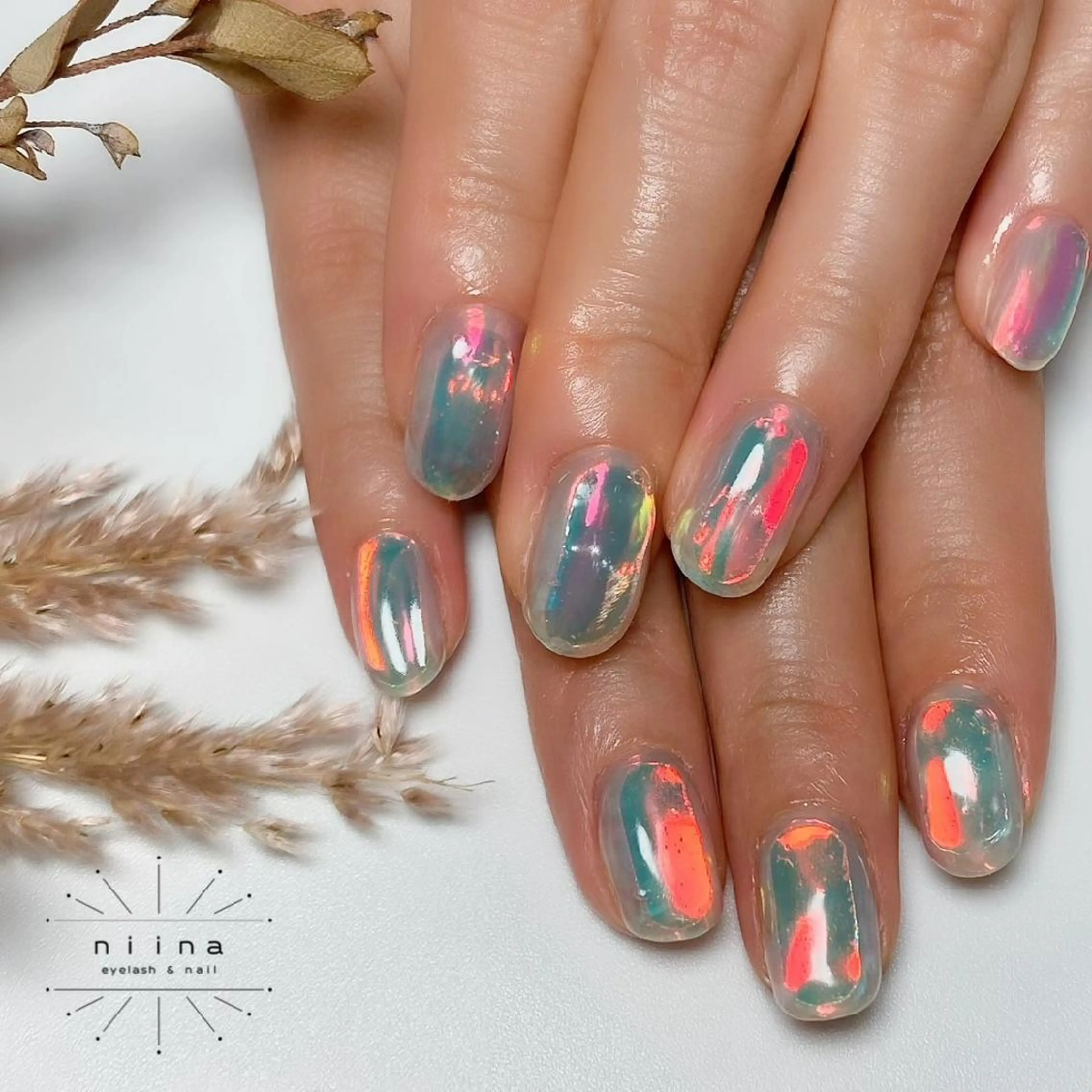 ネイル ハンドネイル n i i n a  -eye&nail-のマツエク・マツパデザイン