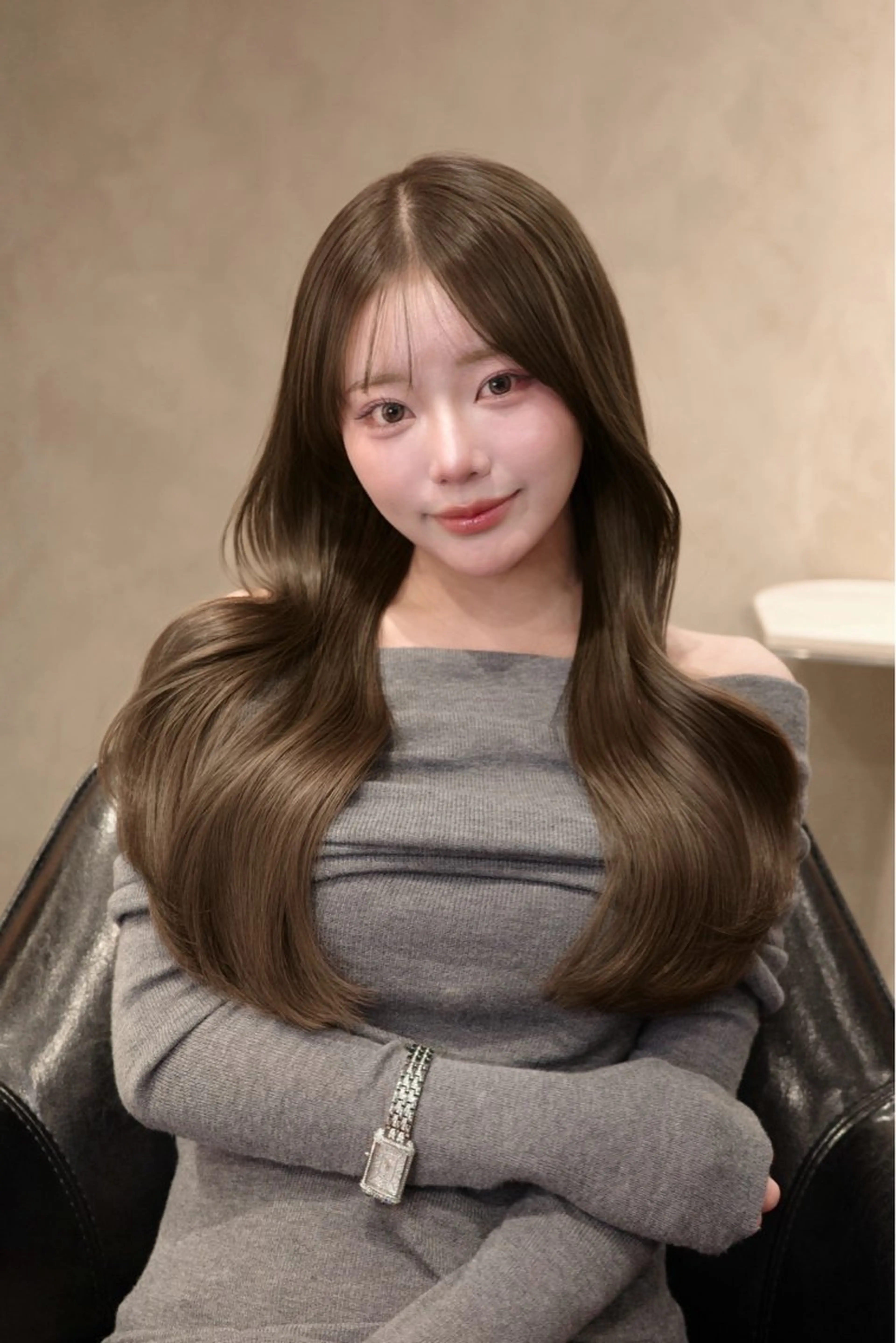 ロング 髪質改善 レイヤーカット 似合わせカット 美顔形成｜酒井 ｜青山のヘアスタイル