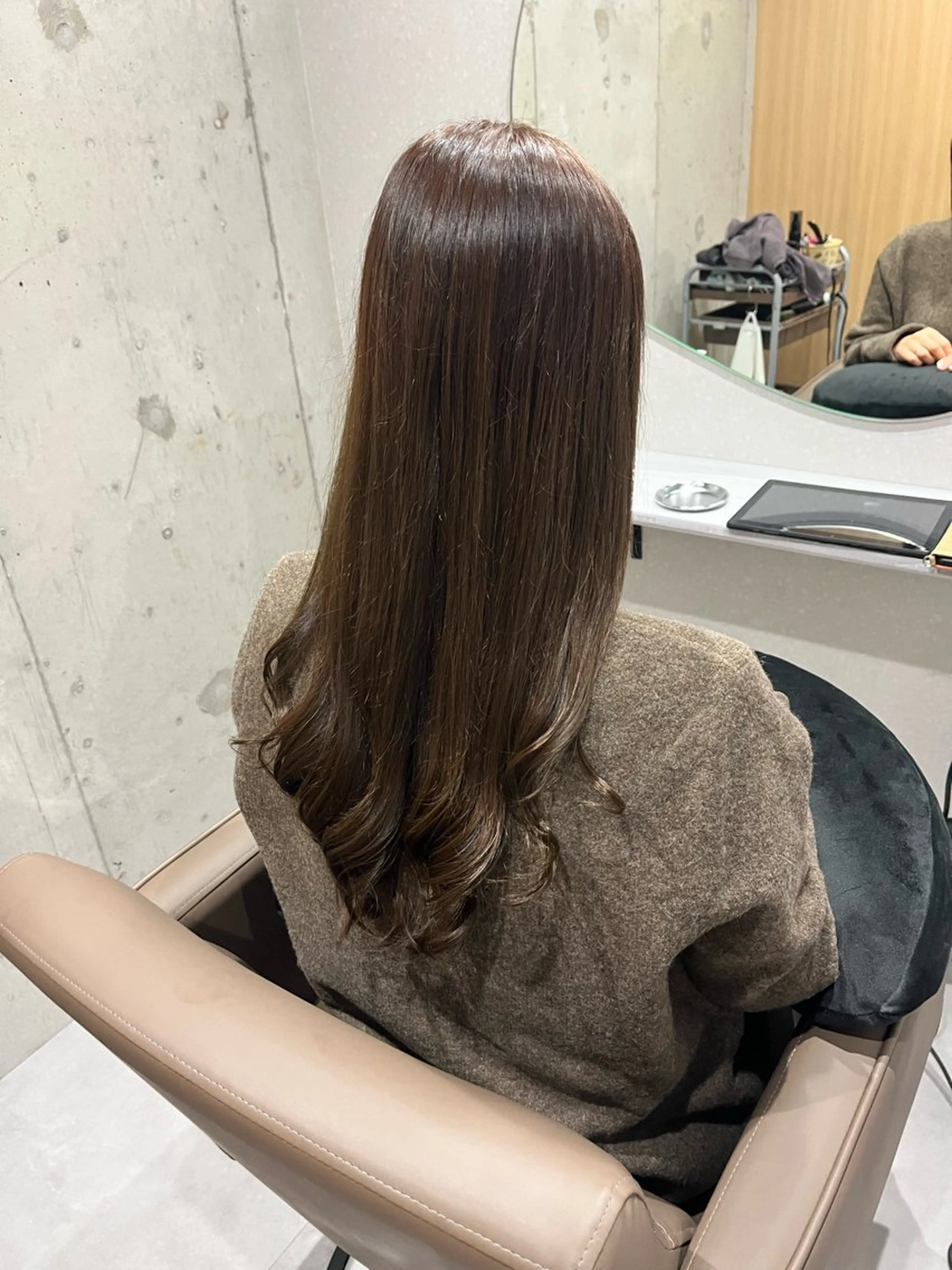 ロング カラー ヘアカラー トリートメント sayaka 透明感カラーのヘアスタイル