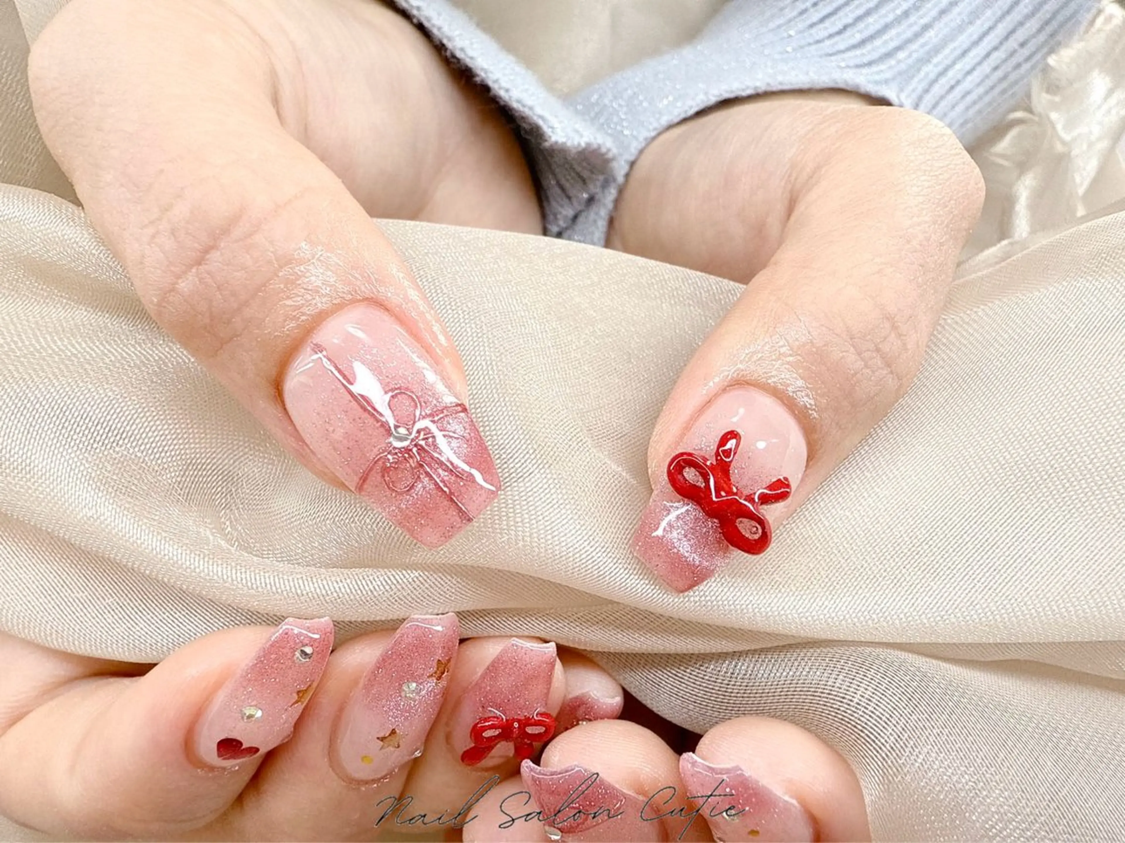 ネイル ジェルネイル ハート 韓国ネイル 持ち込み オフィスネイル 池袋ワンホンネイル SALE実施中のネイルデザイン