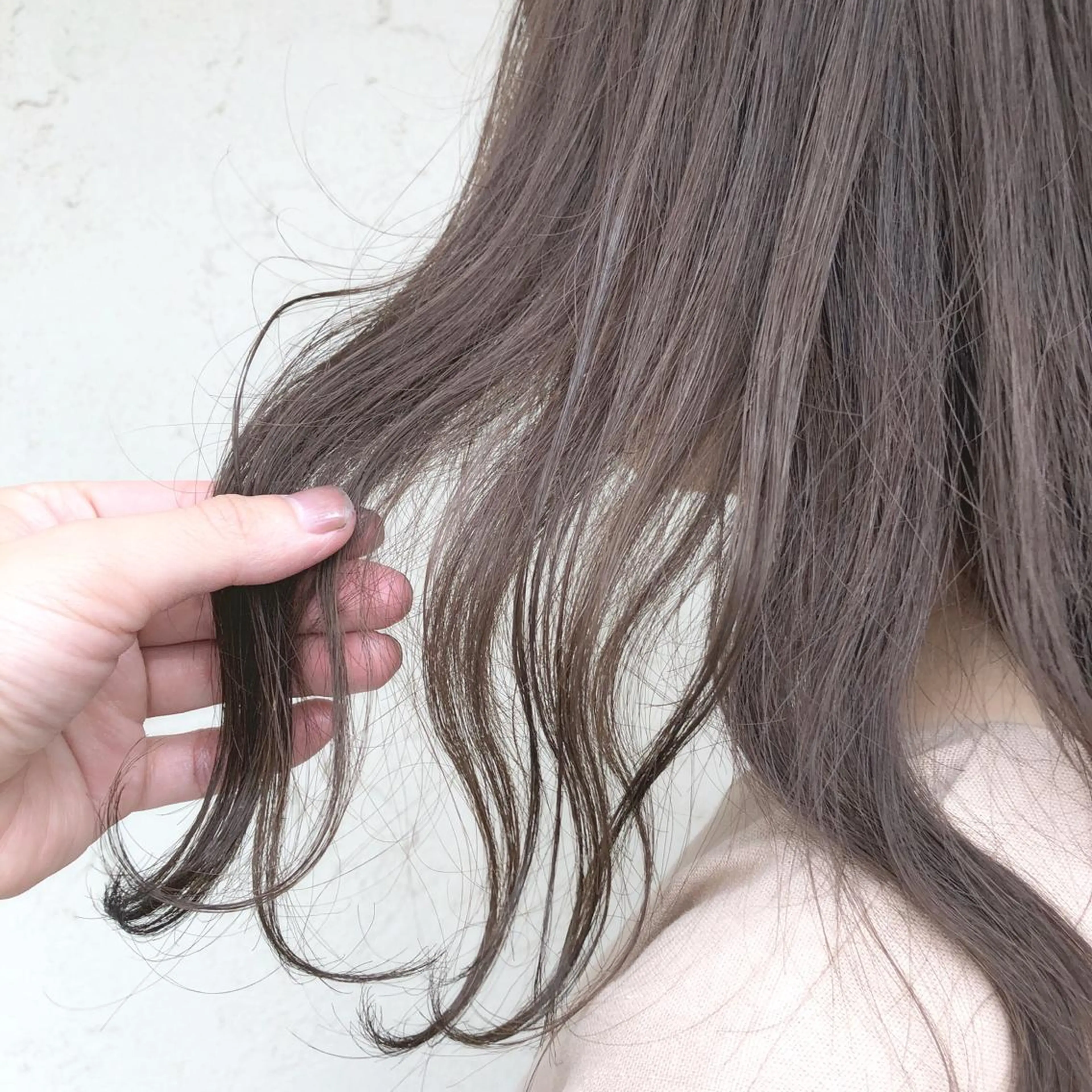 【ブリーチダブルカラー】💛🧡全体ブリーチ全体カラー1STEPトリートメント前髪カット無料の写真