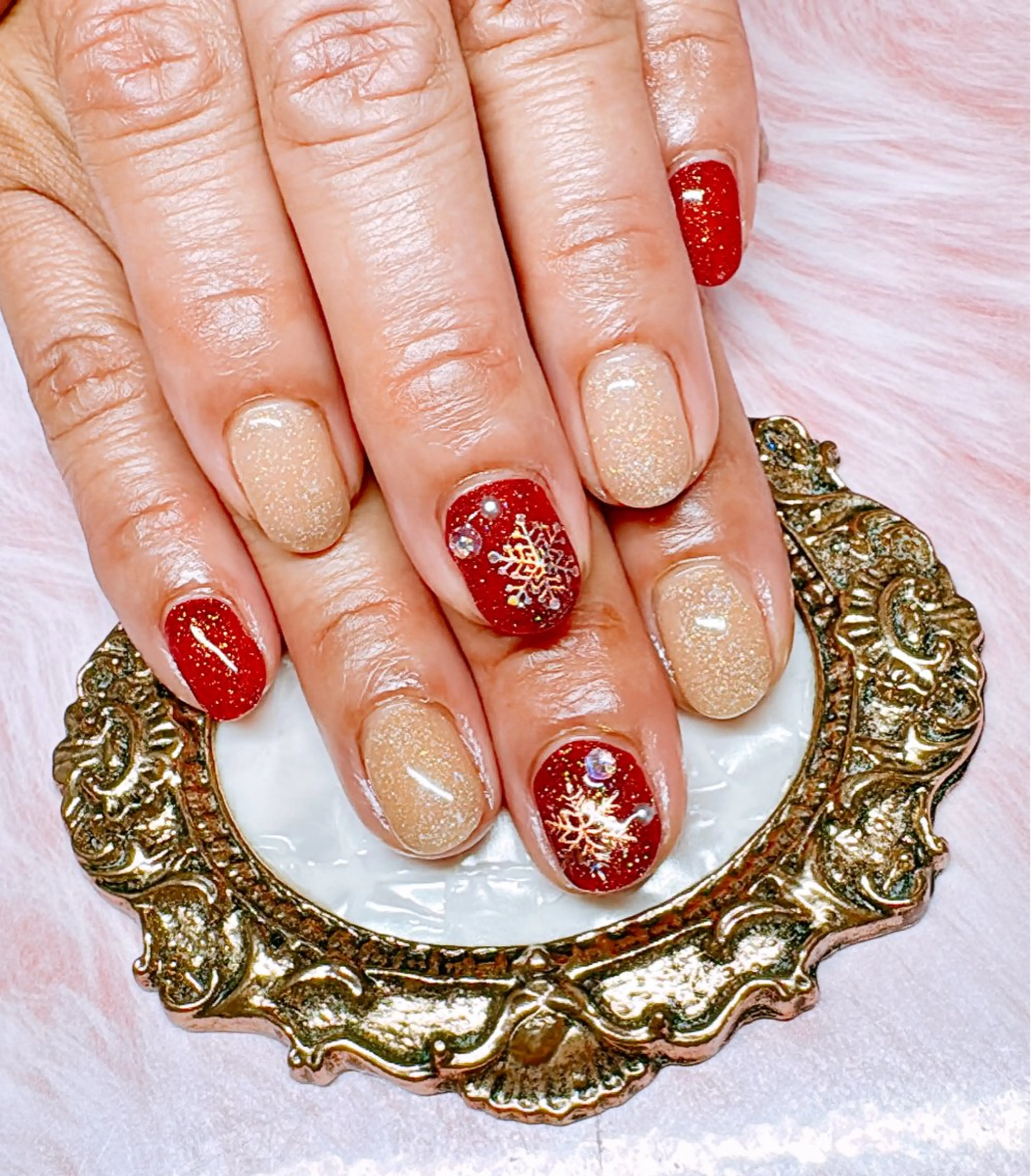 ネイル CROWN プライベートサロンのネイルデザイン