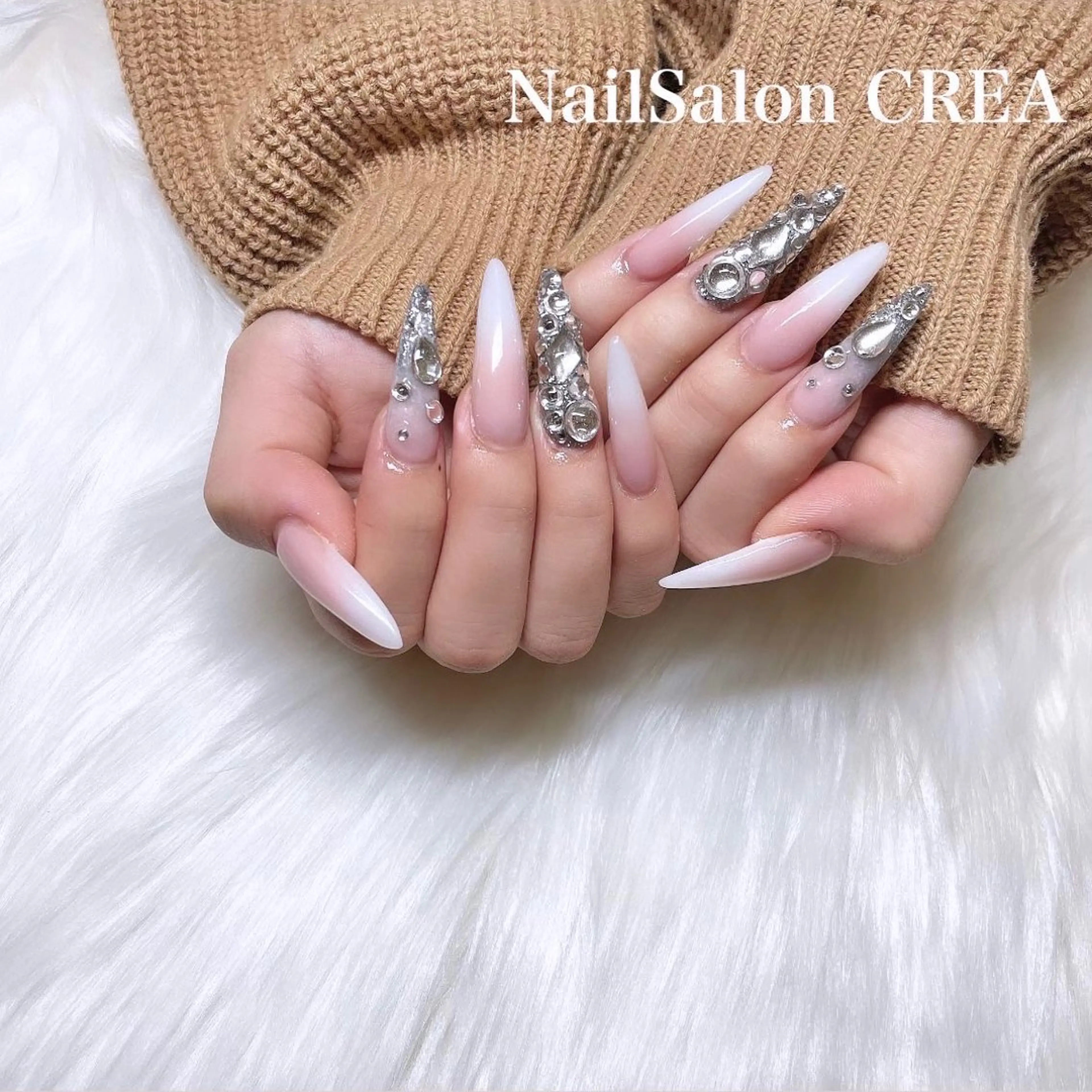 スカルプ4本アートの写真