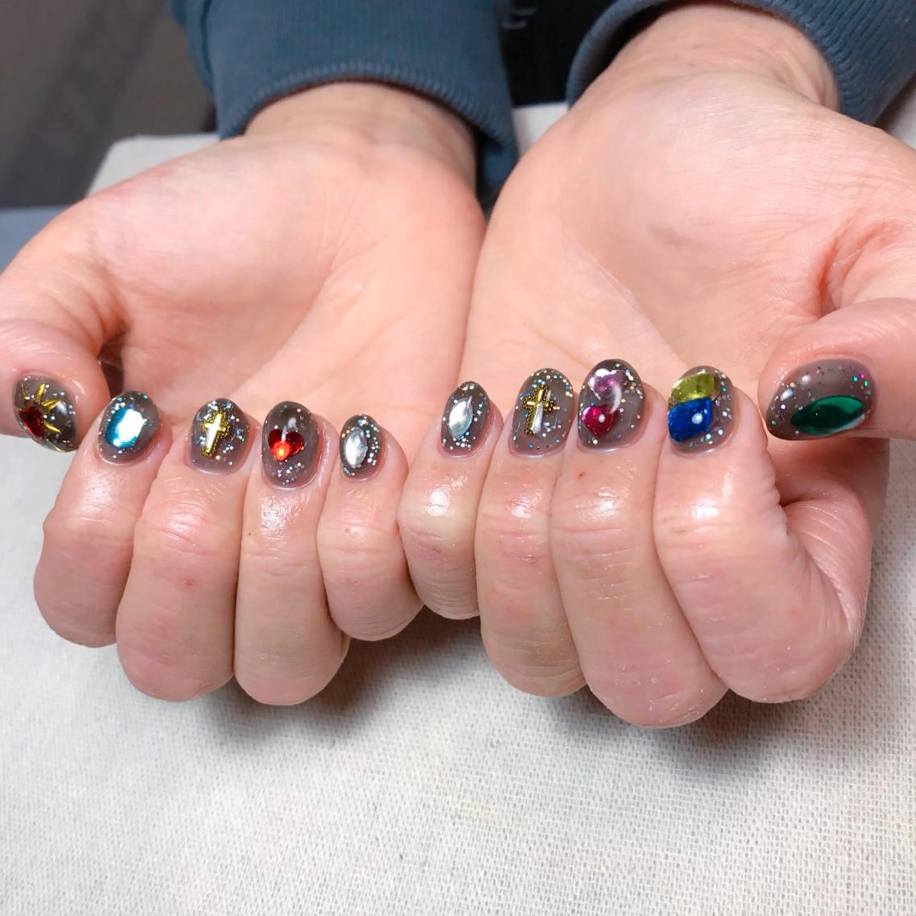 ネイル ハンドネイル 💅chainail _aiのネイルデザイン