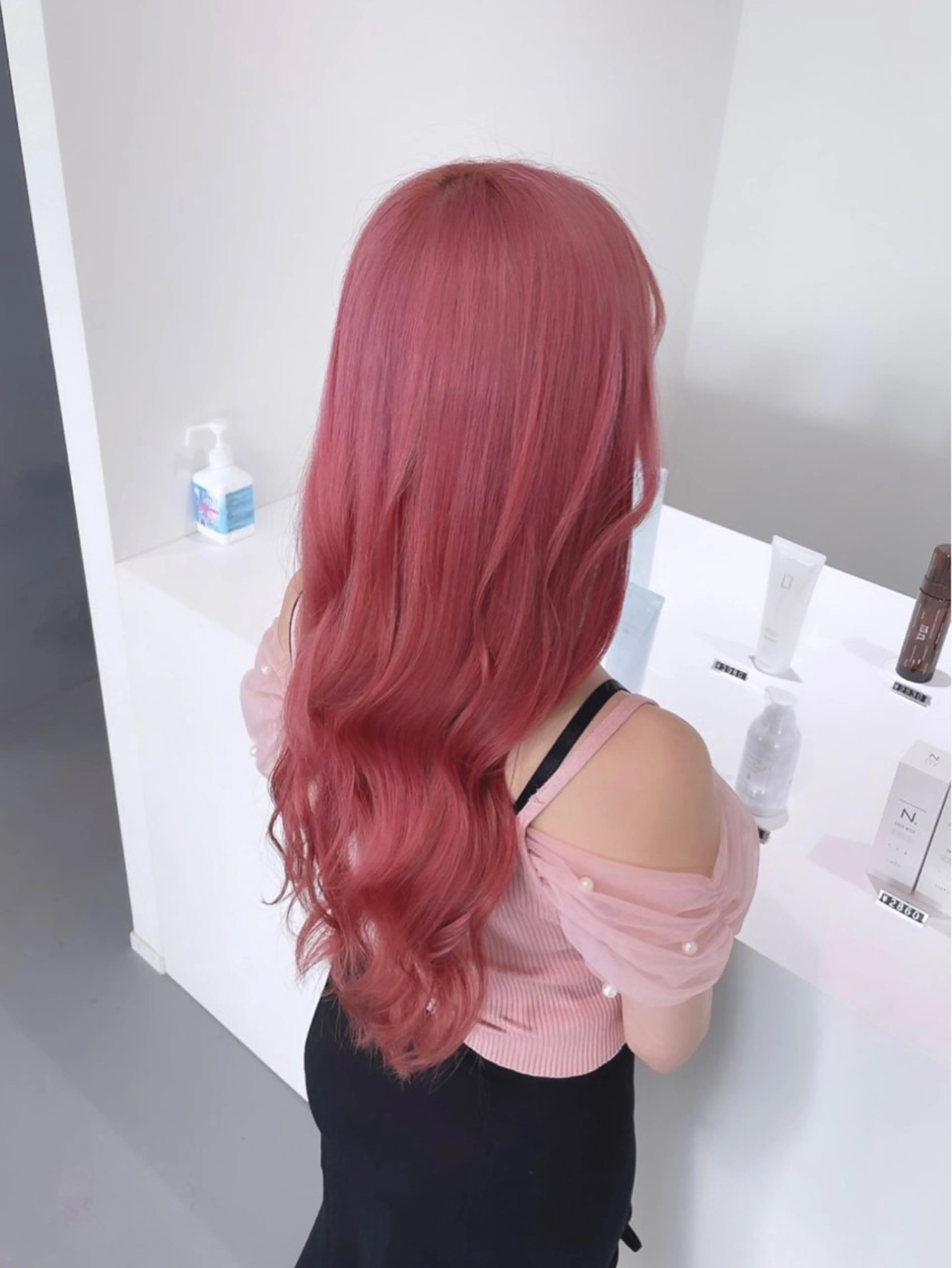 ロング ヘアカラー 西山祐生/ハイトーン /ケアブリーチ/艶髪のヘアスタイル