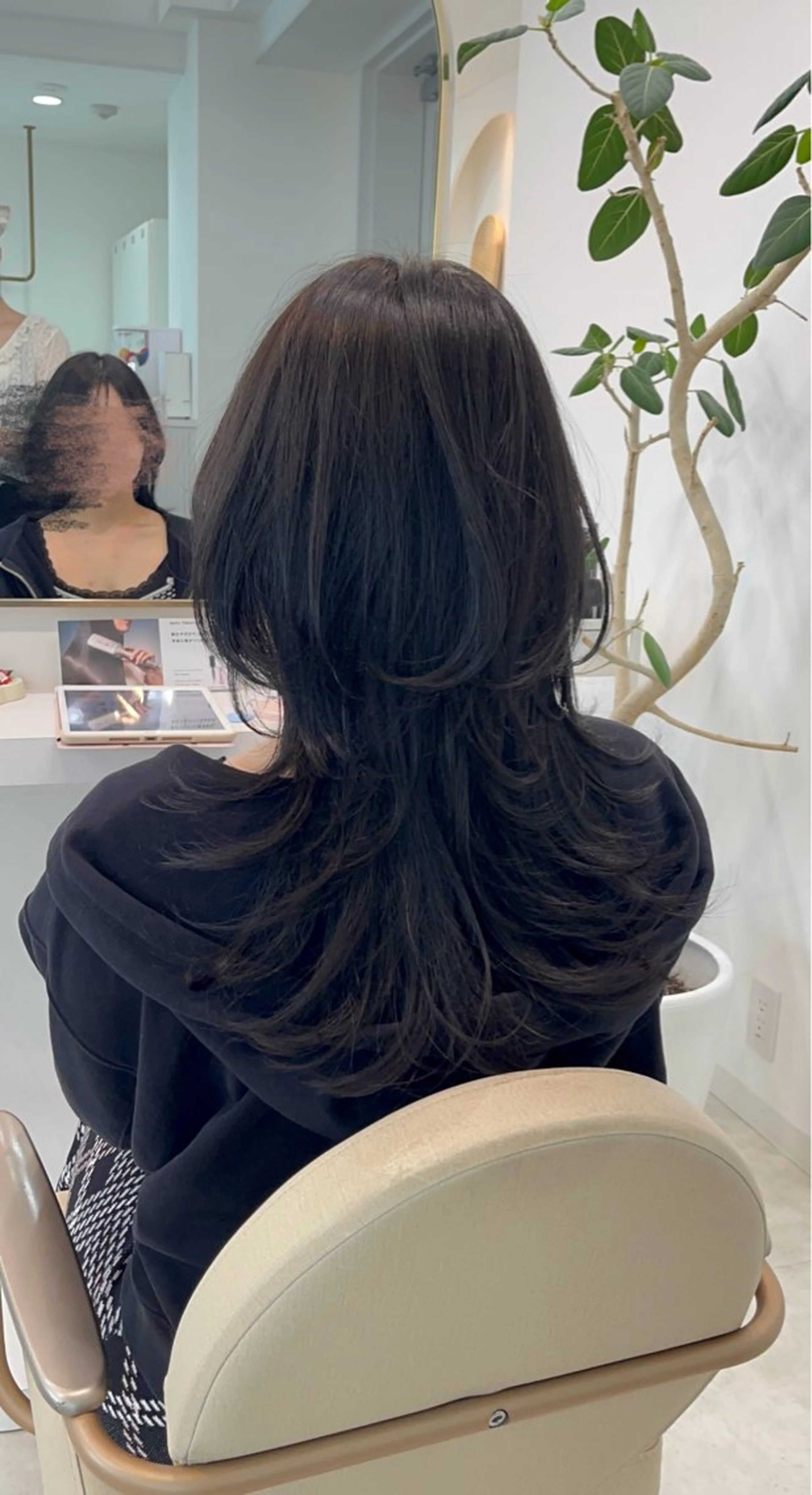 ロング カラー lemiie suzunaのヘアスタイル