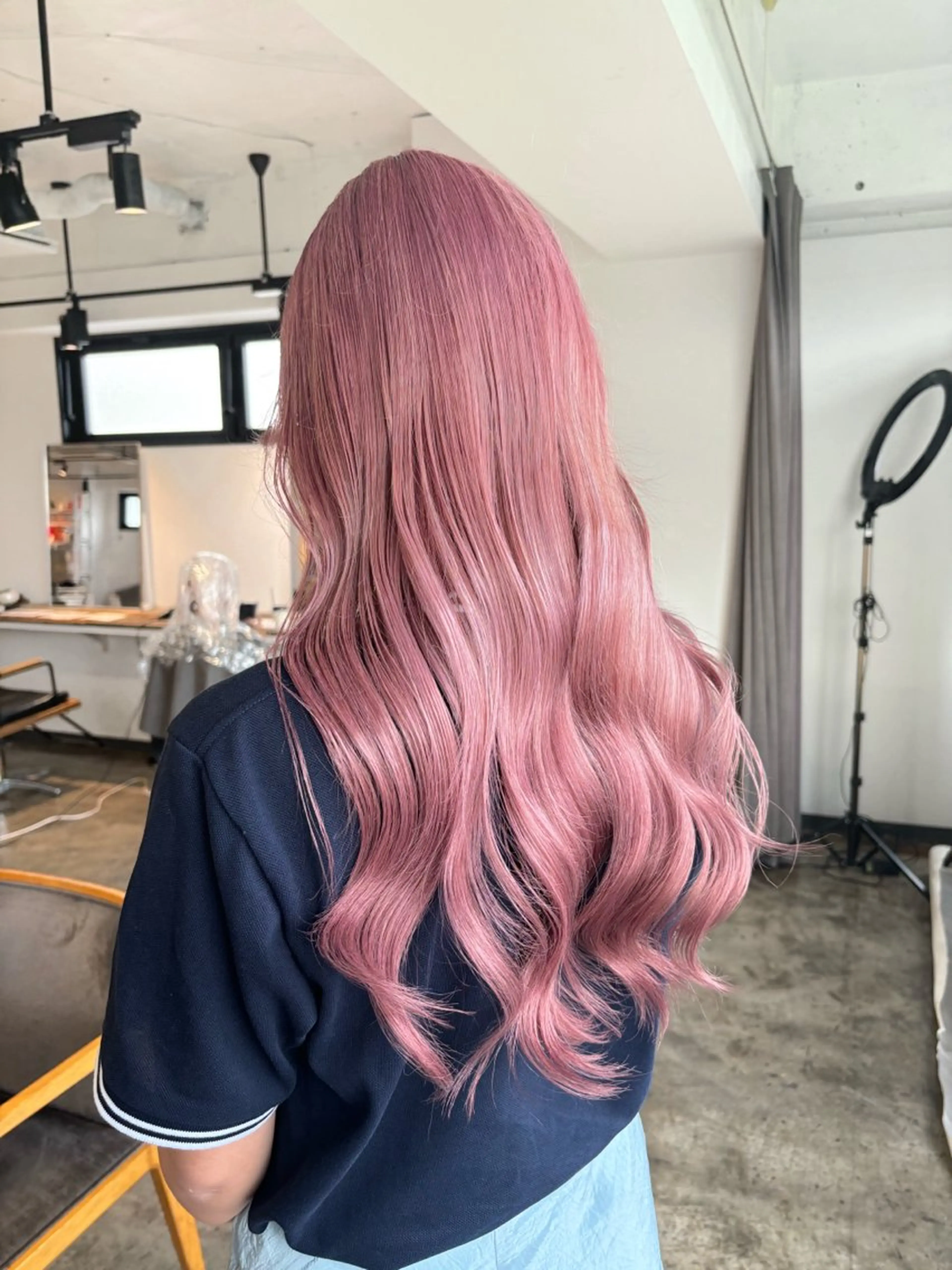 セミロング カラー ブリーチ 暖色カラー🍒 ケアブリーチ/akiのヘアスタイル