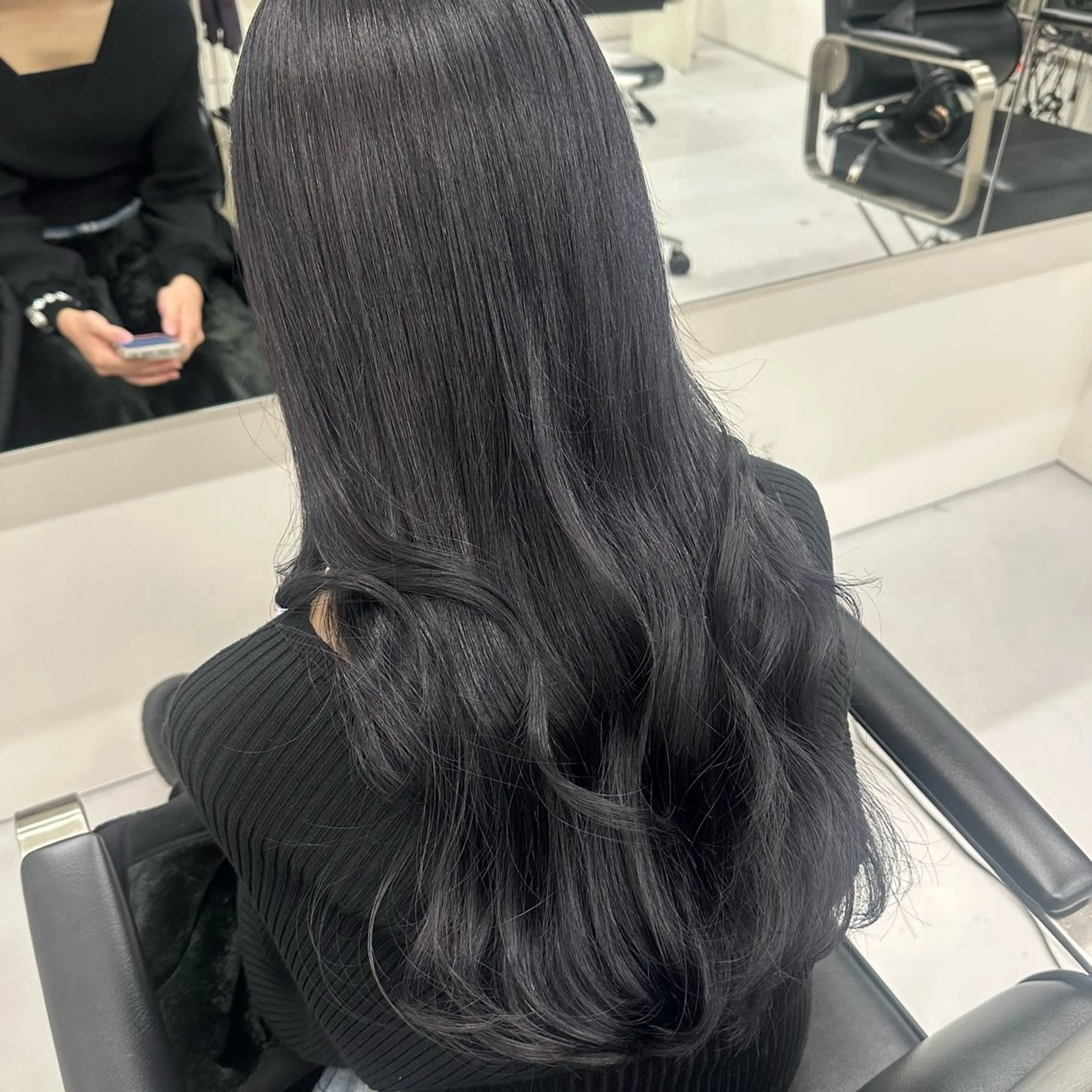 カラー 平野 和奏のヘアスタイル