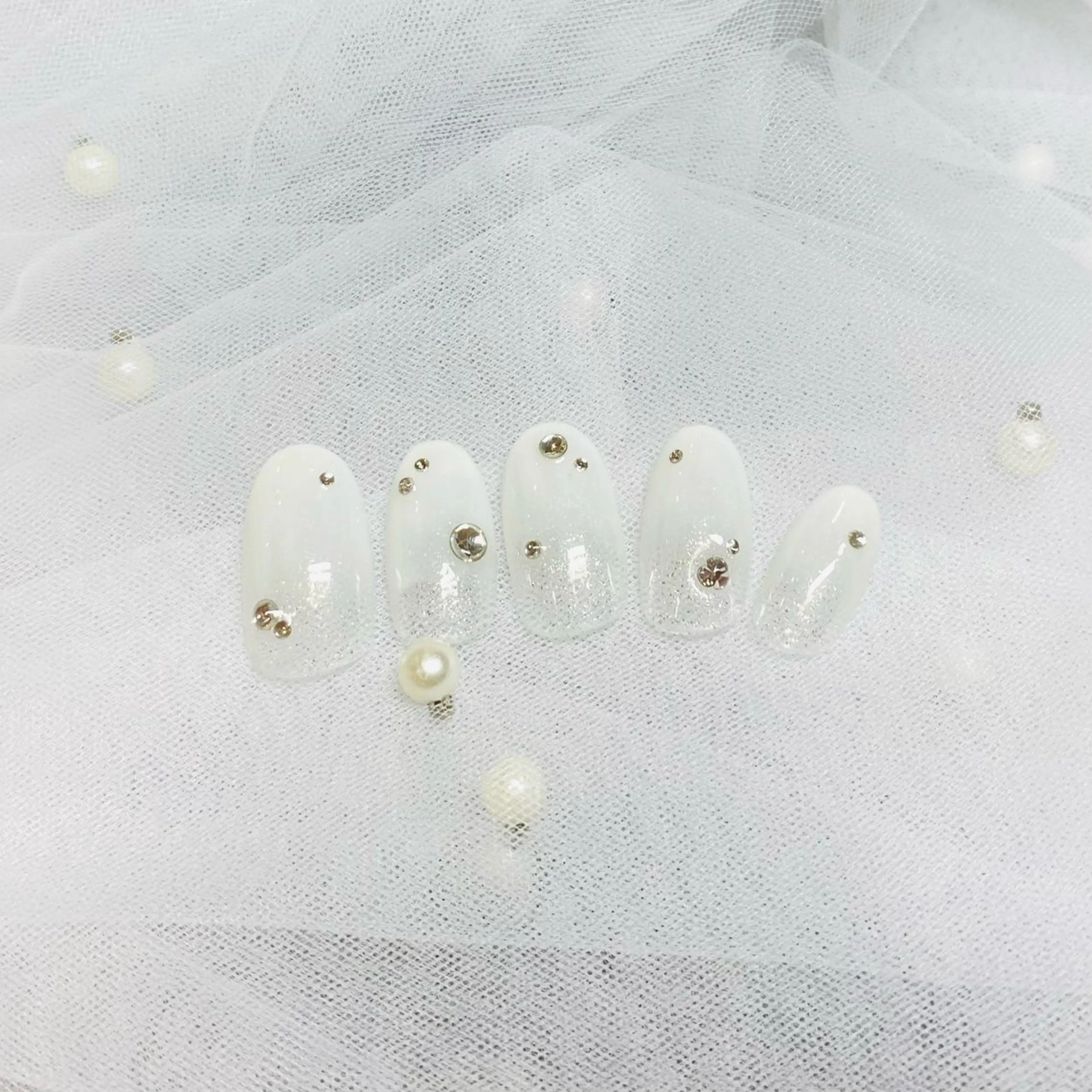 ミディアム 齋藤 佳奈のネイルデザイン