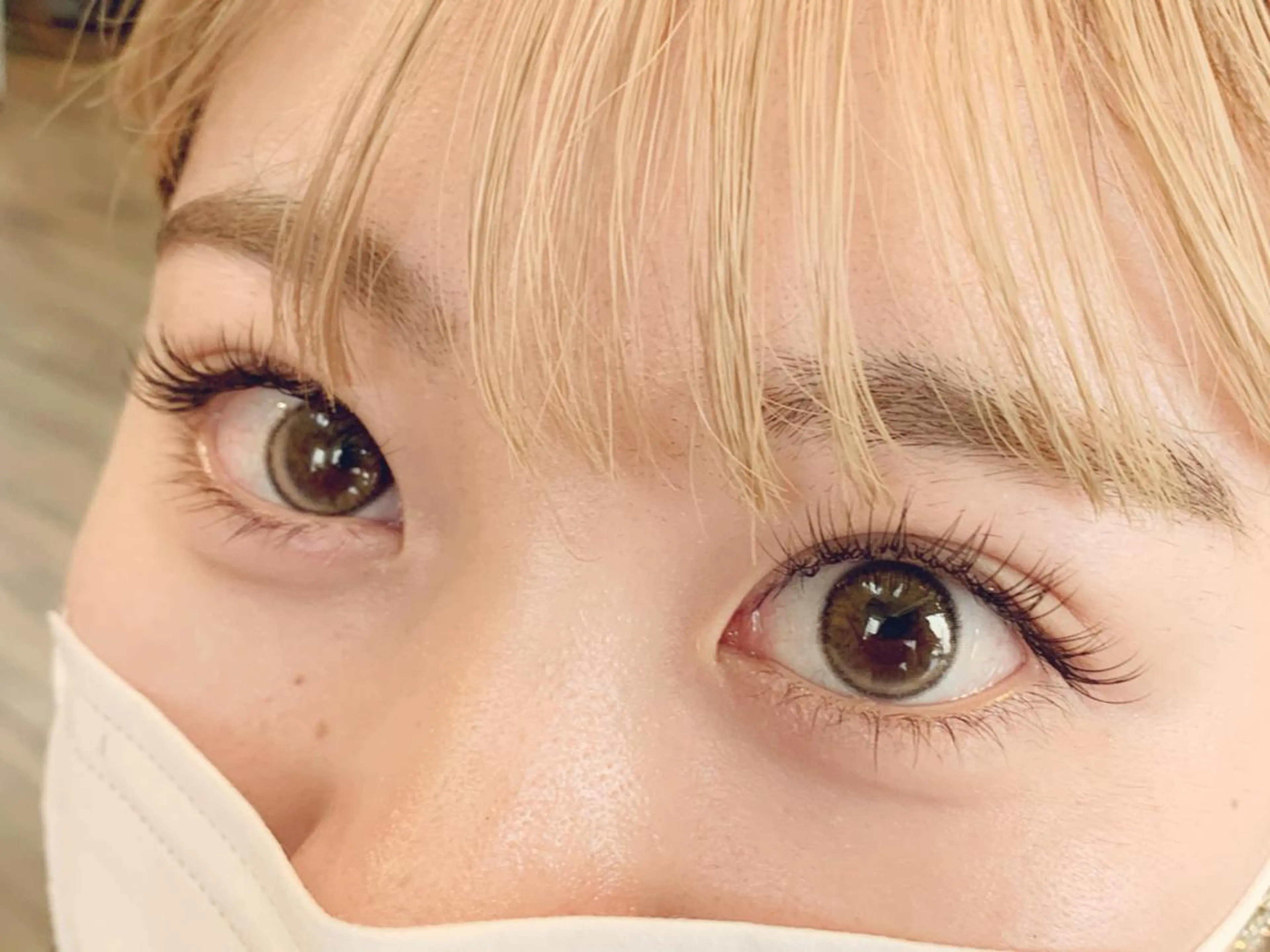 マツエク・マツパ Cカール カラーマツエク ナチュラル やまにたゆか🌿 Nordlysのマツエク・マツパデザイン