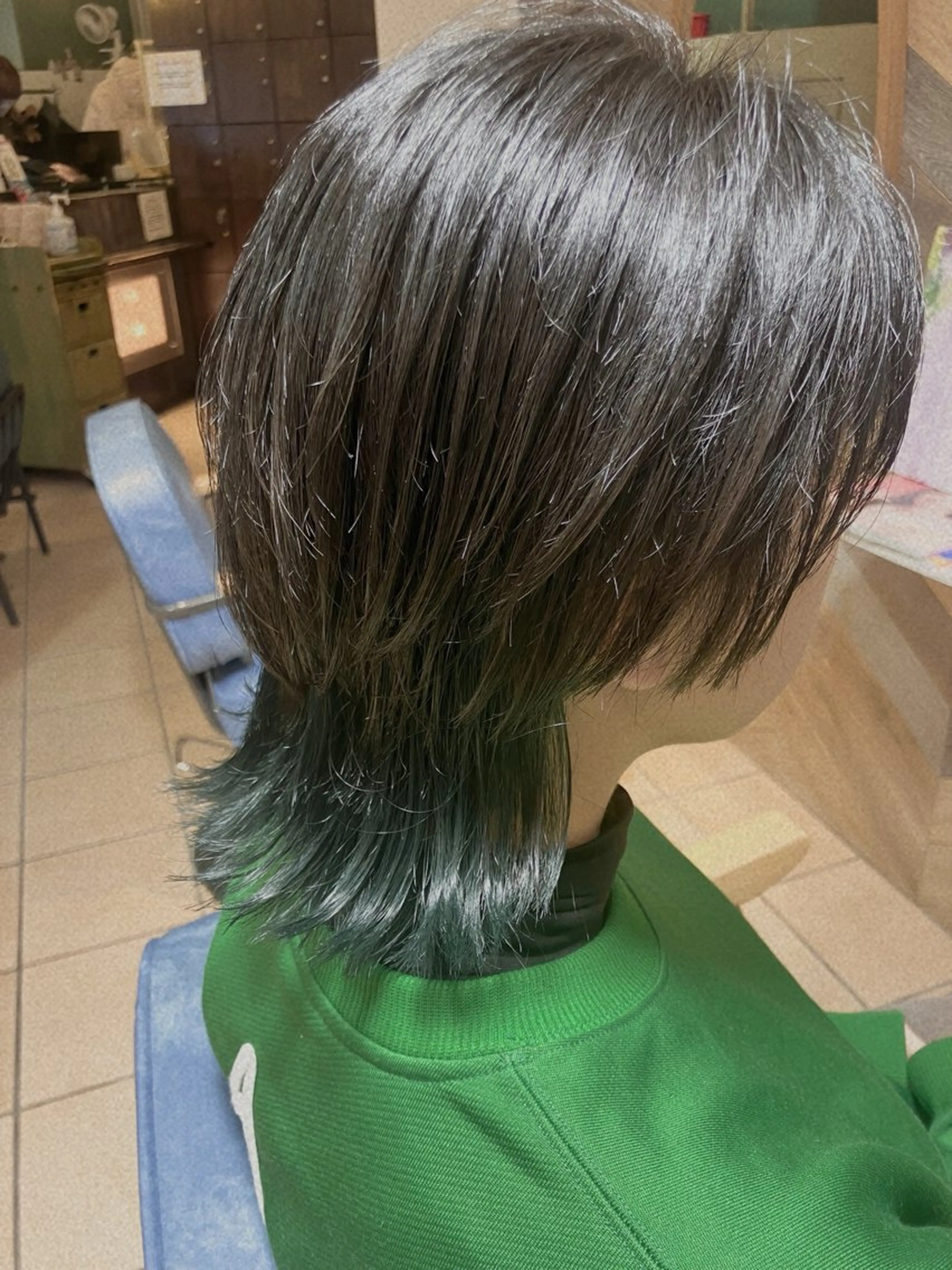 ショート カラー 奥谷 美代子のヘアスタイル