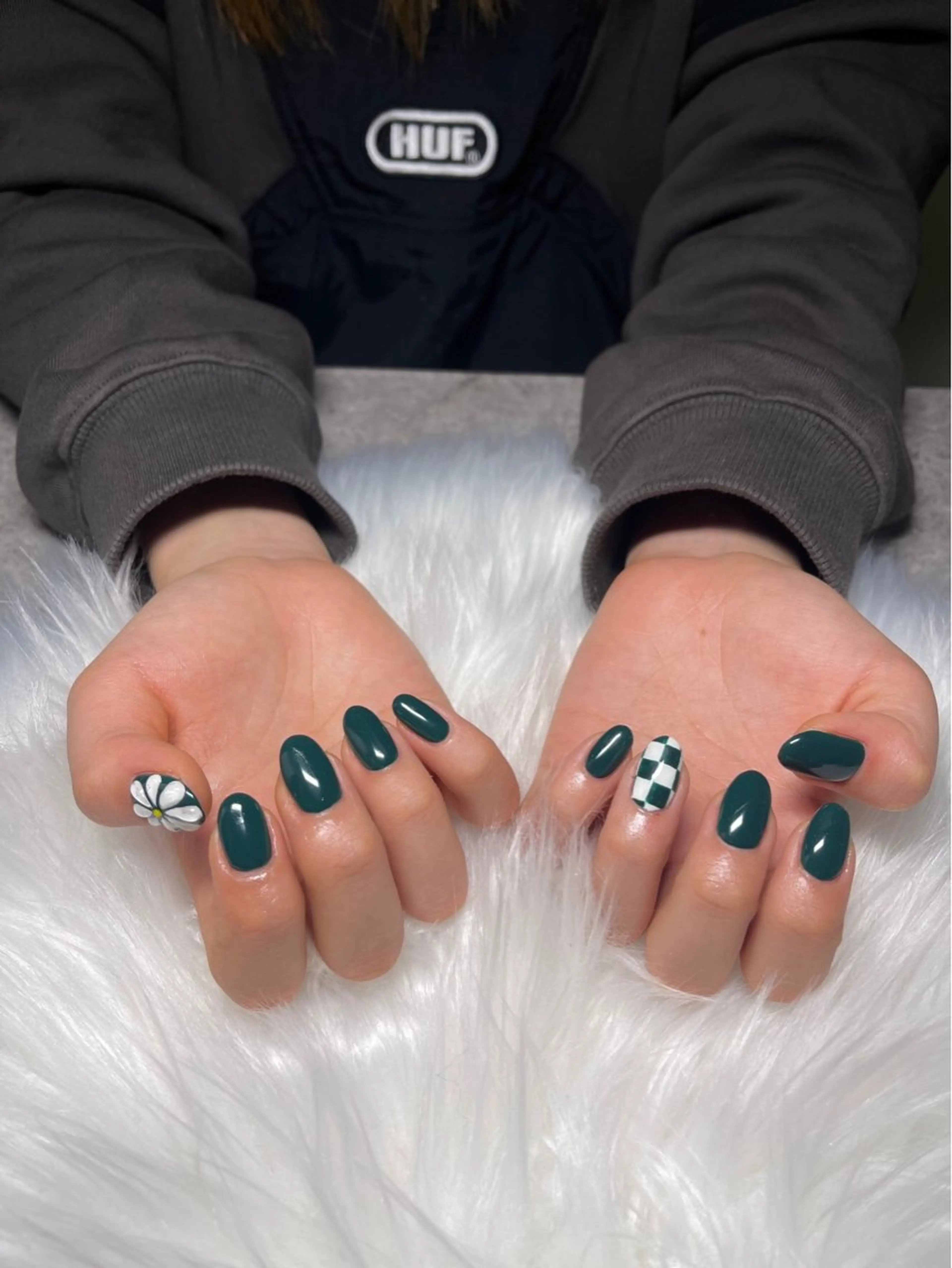 ネイル ハンドネイル Lily nailsのネイルデザイン