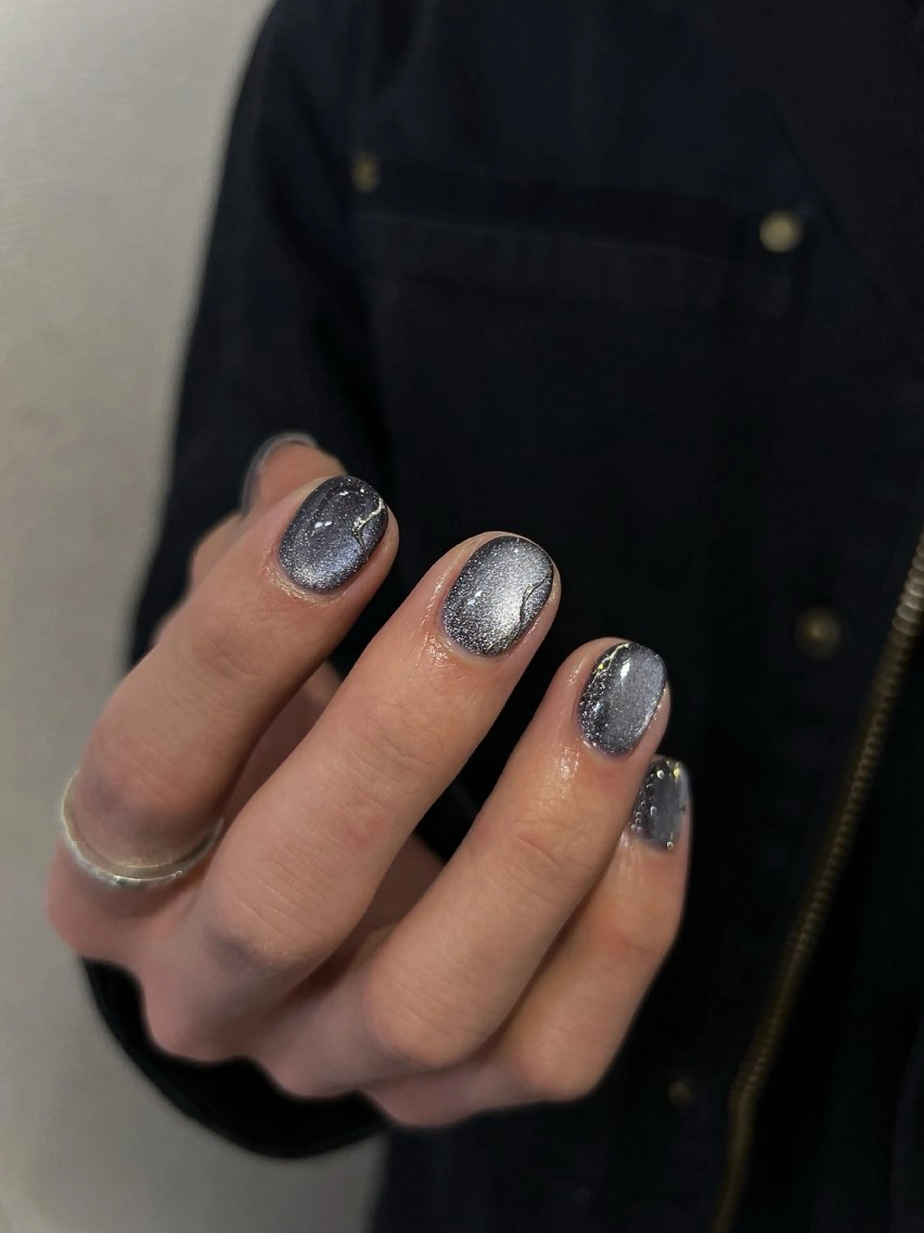 ネイル マグネットネイル ハンドネイル 池田 香帆のネイルデザイン