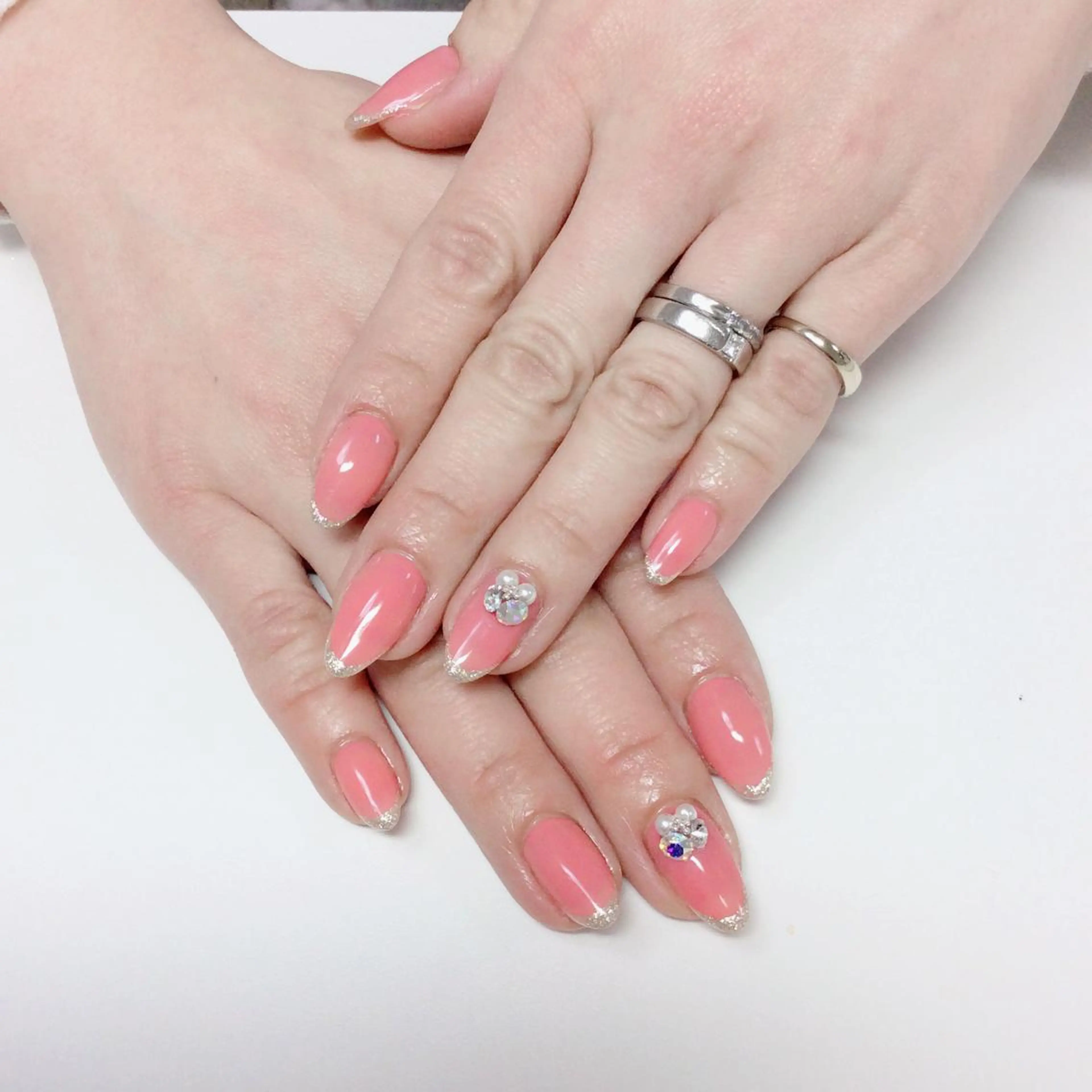 ネイル 桜ネイル フレンチネイル ラメ(グリッター) ワンカラーネイル Nail salon Ka pilinaのネイルデザイン