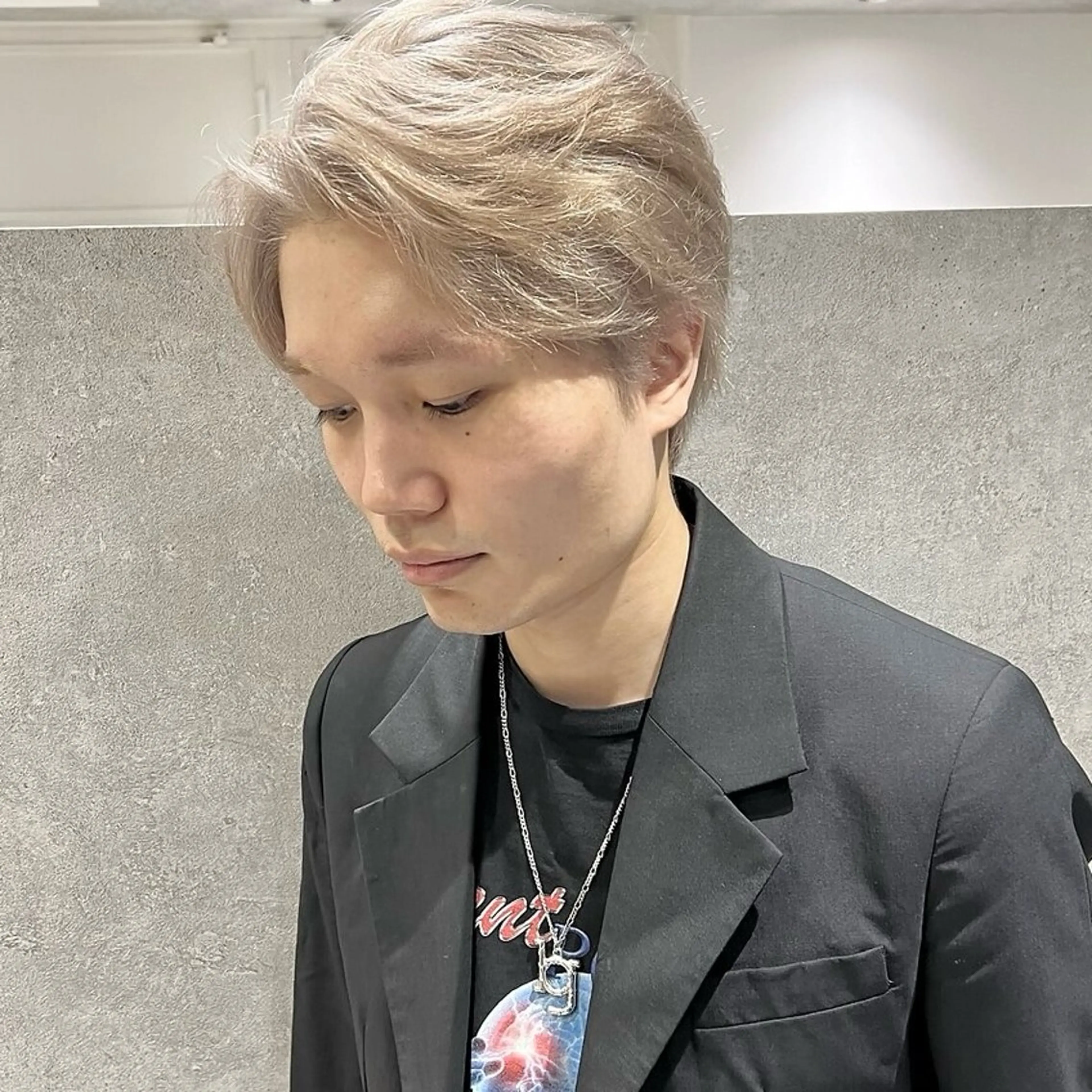 ショート ヘアカラー 🧚🏻momo 🧚🏻【下北沢】のヘアスタイル
