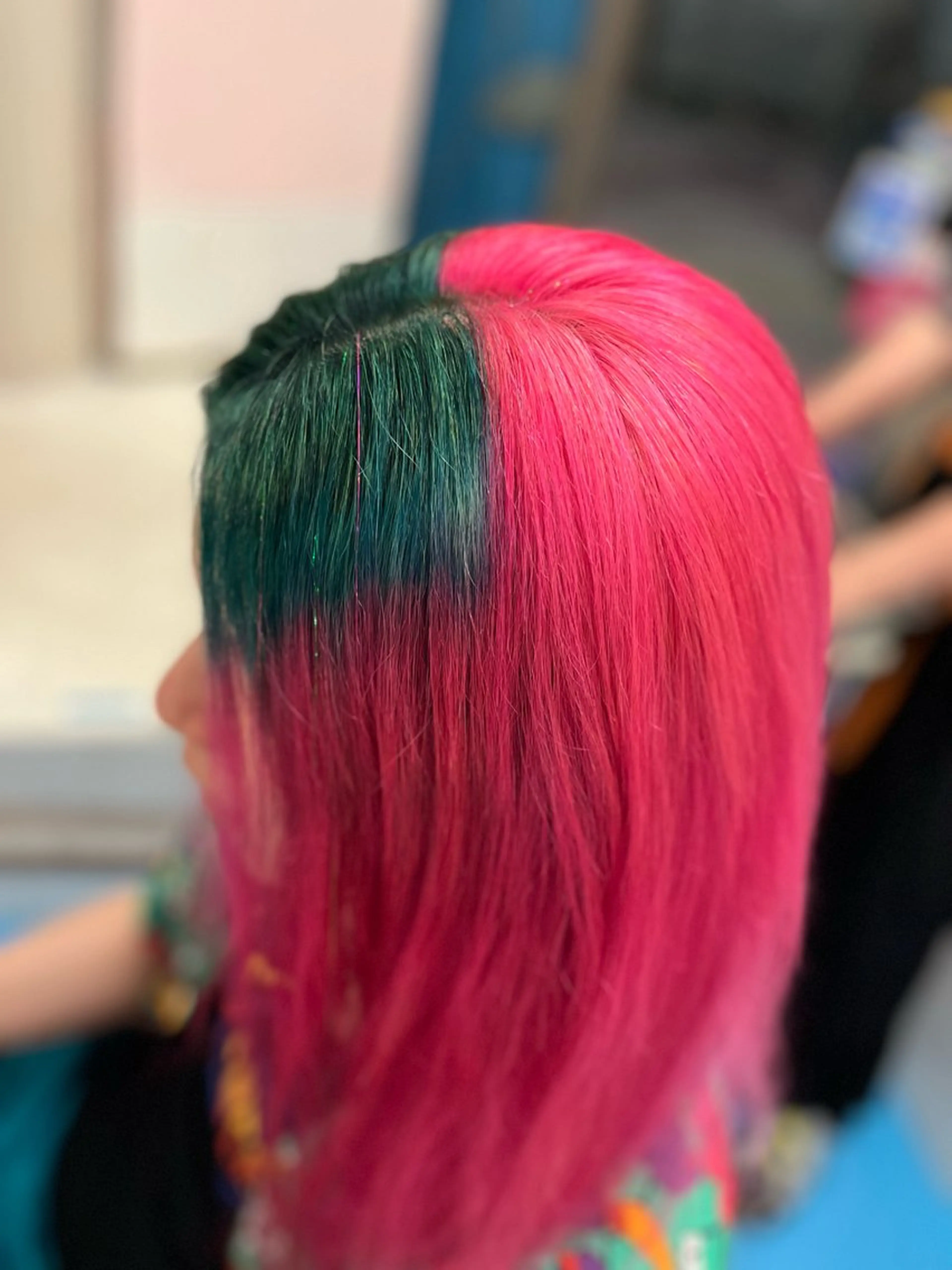 セミロング カラー YOKO こりんのヘアスタイル