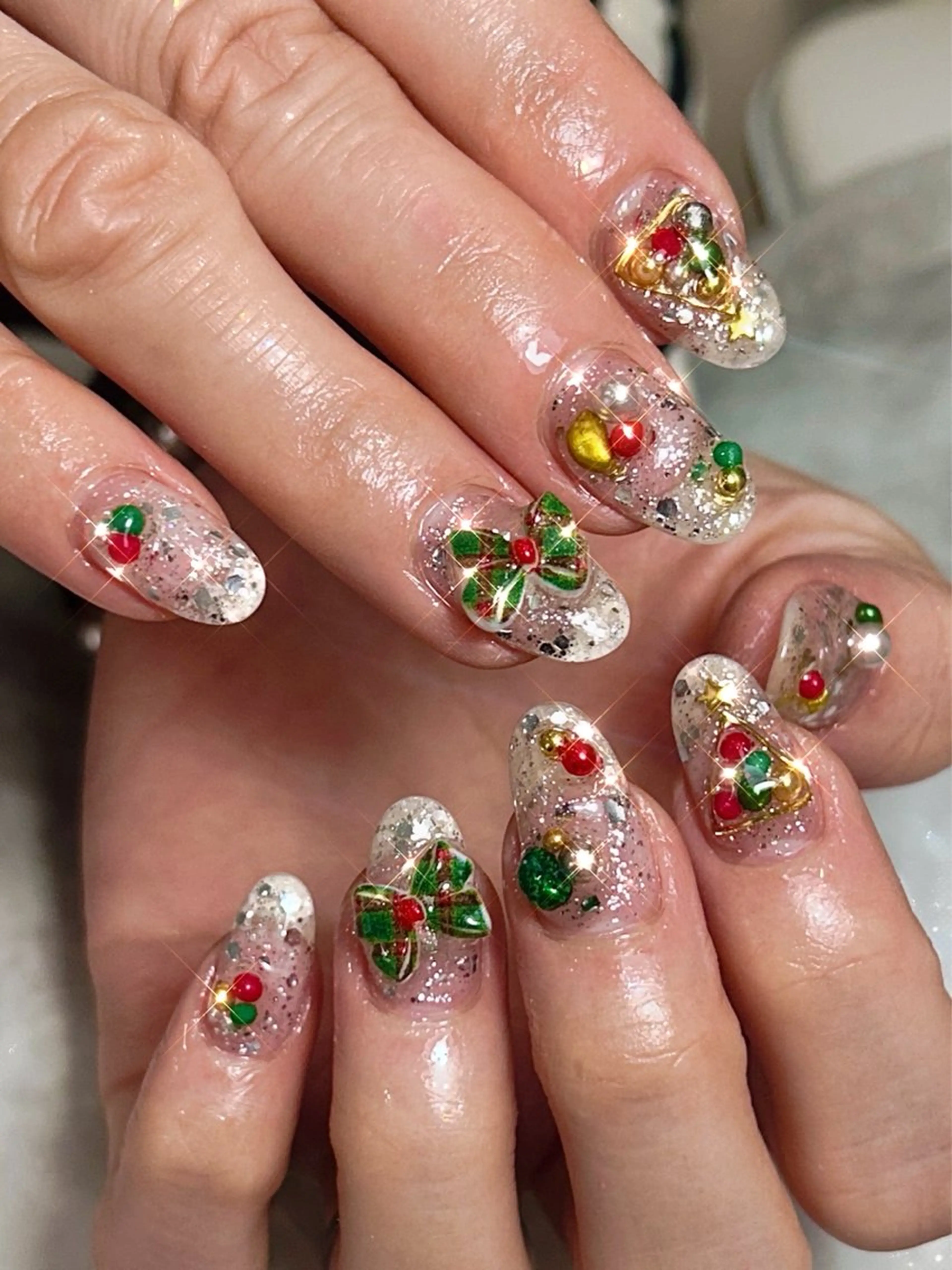 ネイル REBEST Tommyのネイルデザイン