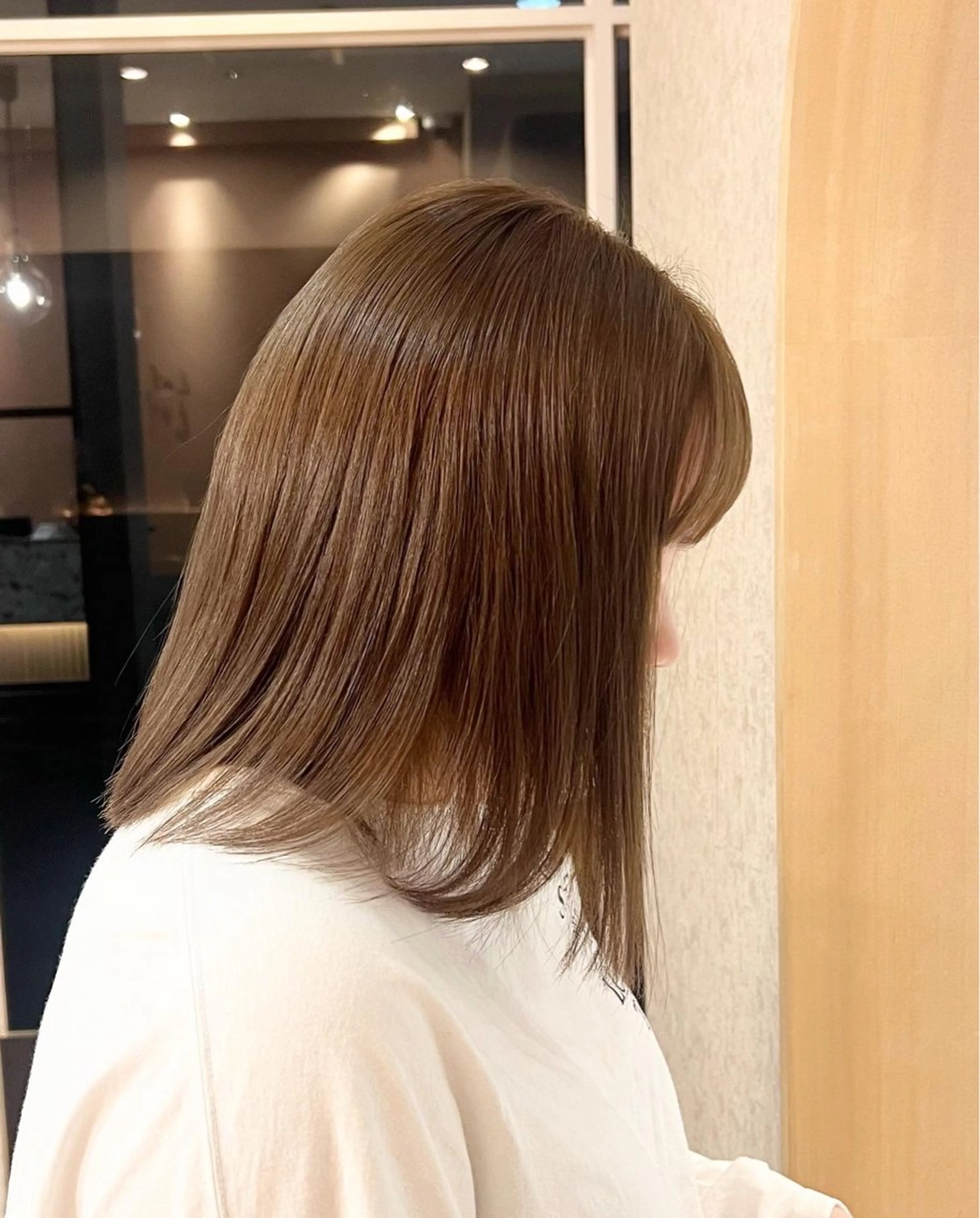 セミロング カラー ベージュカラー ブリーチ 透明感カラー ダブルカラー ブリーチなしカラー 艶カラー/透明感 /ヒグチアオイのヘアスタイル