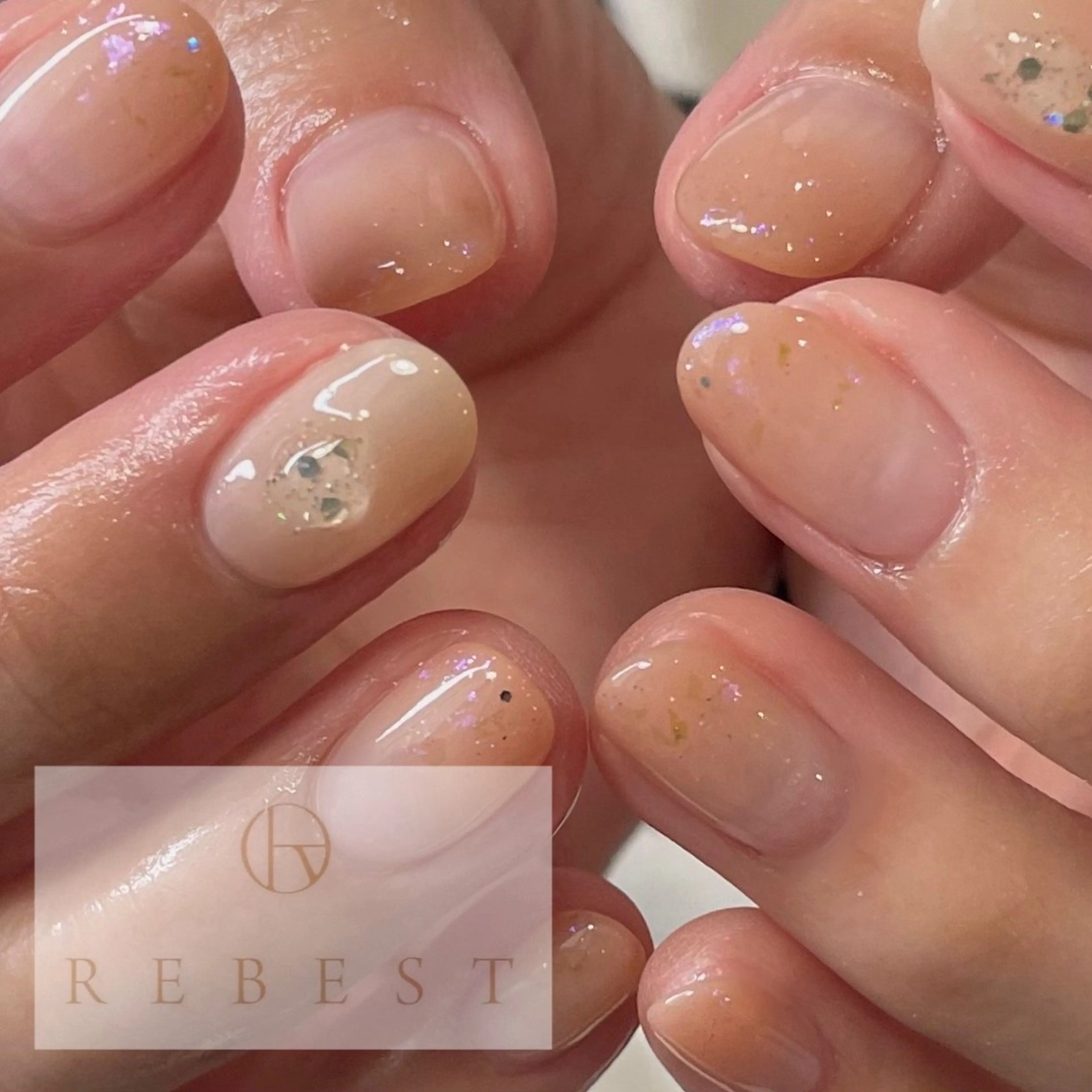 ネイル REBEST namiのネイルデザイン