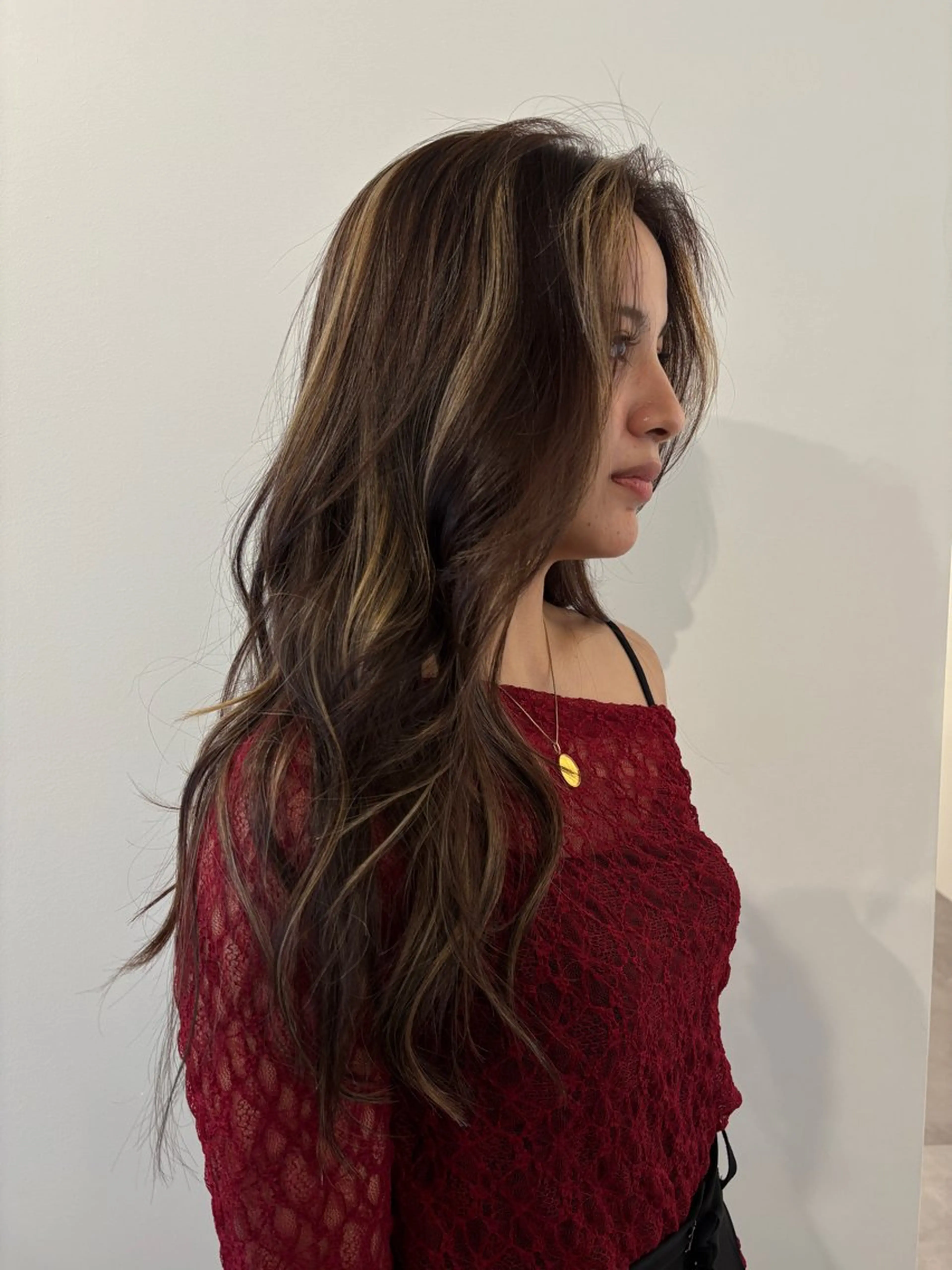 カラー りく　海外ヘアー オシャレのヘアスタイル