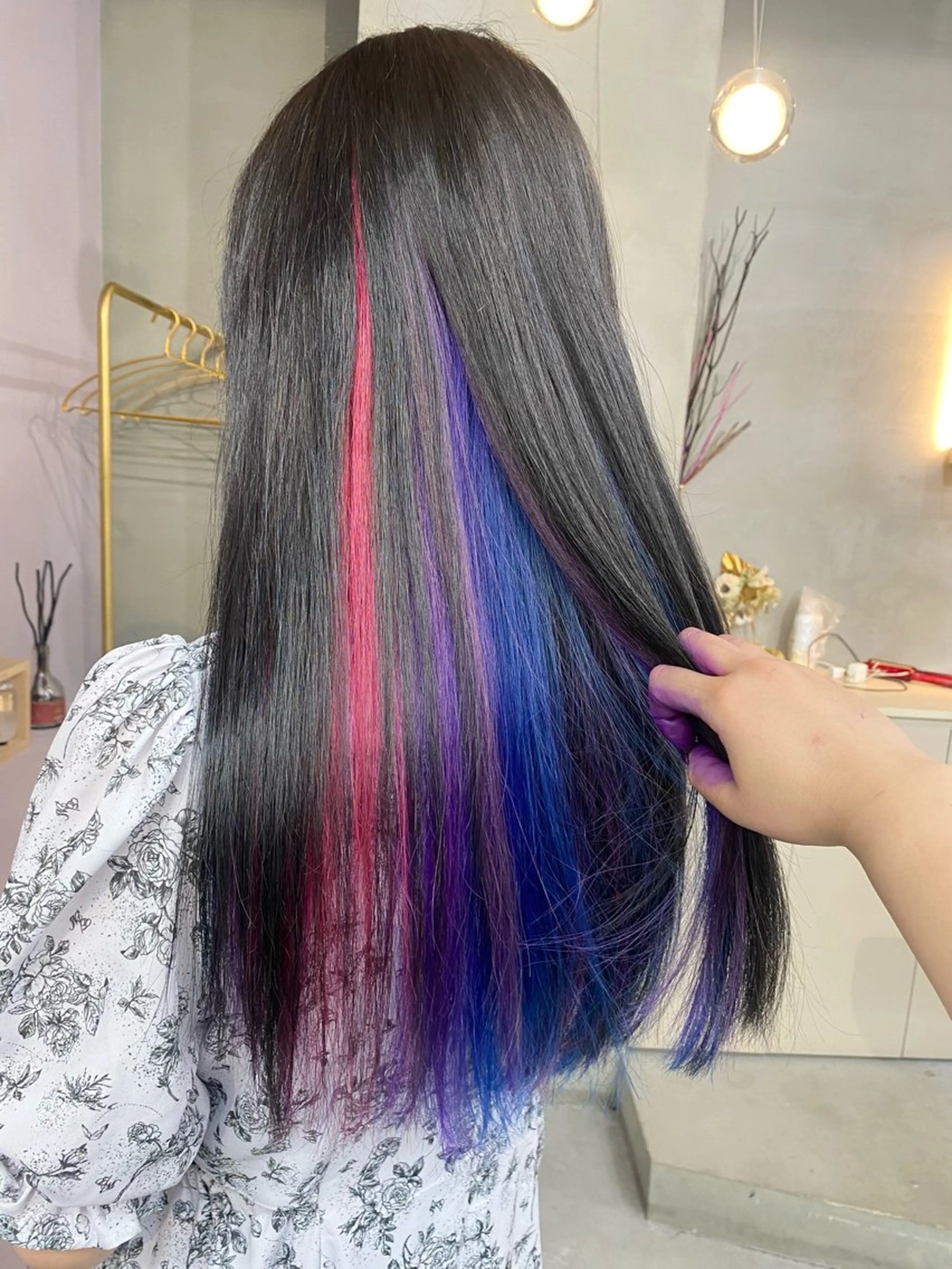 ロング カラー ヘアカラー 前橋 姫奈のヘアスタイル