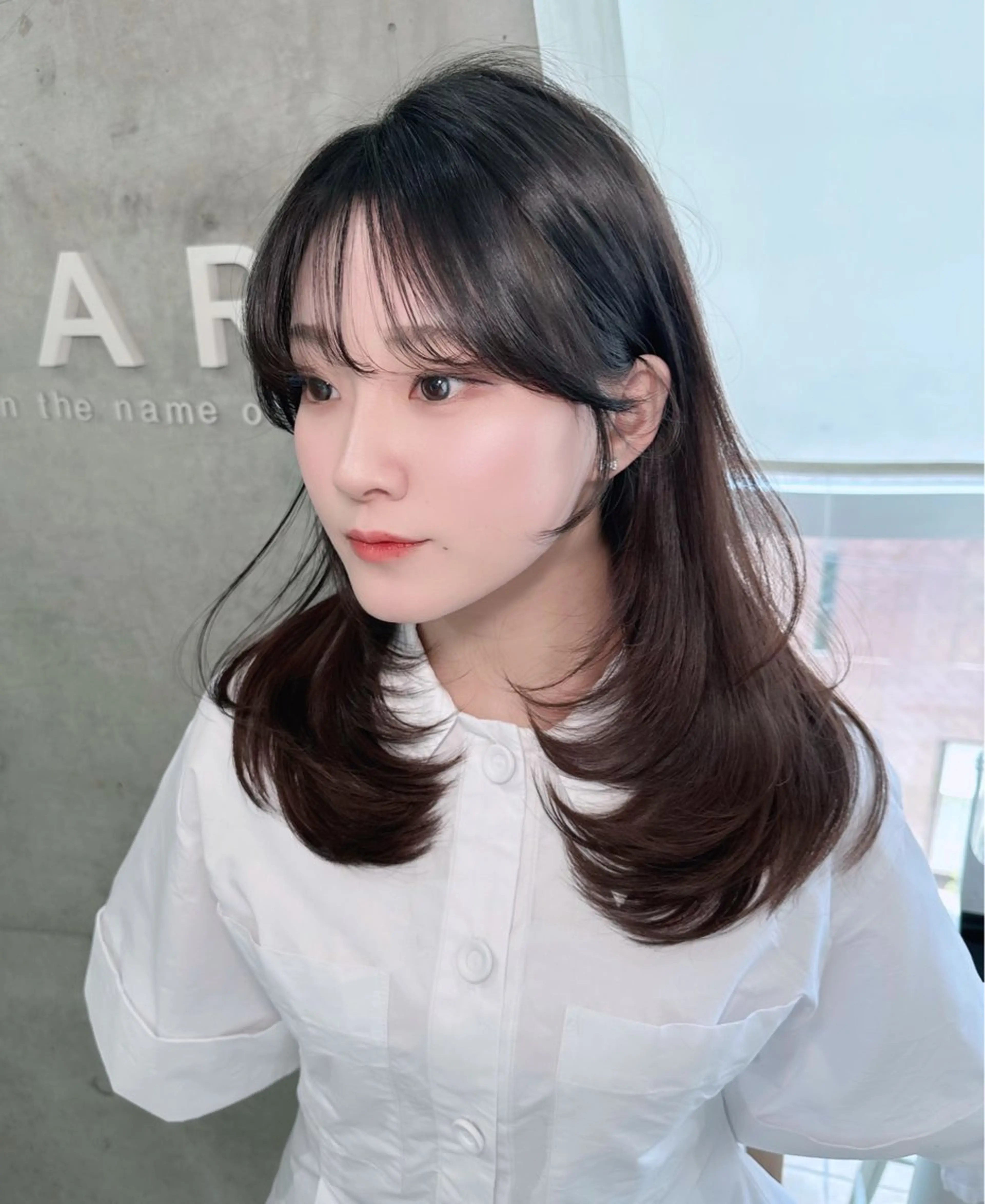 ミディアム 隅野 恭生のヘアスタイル