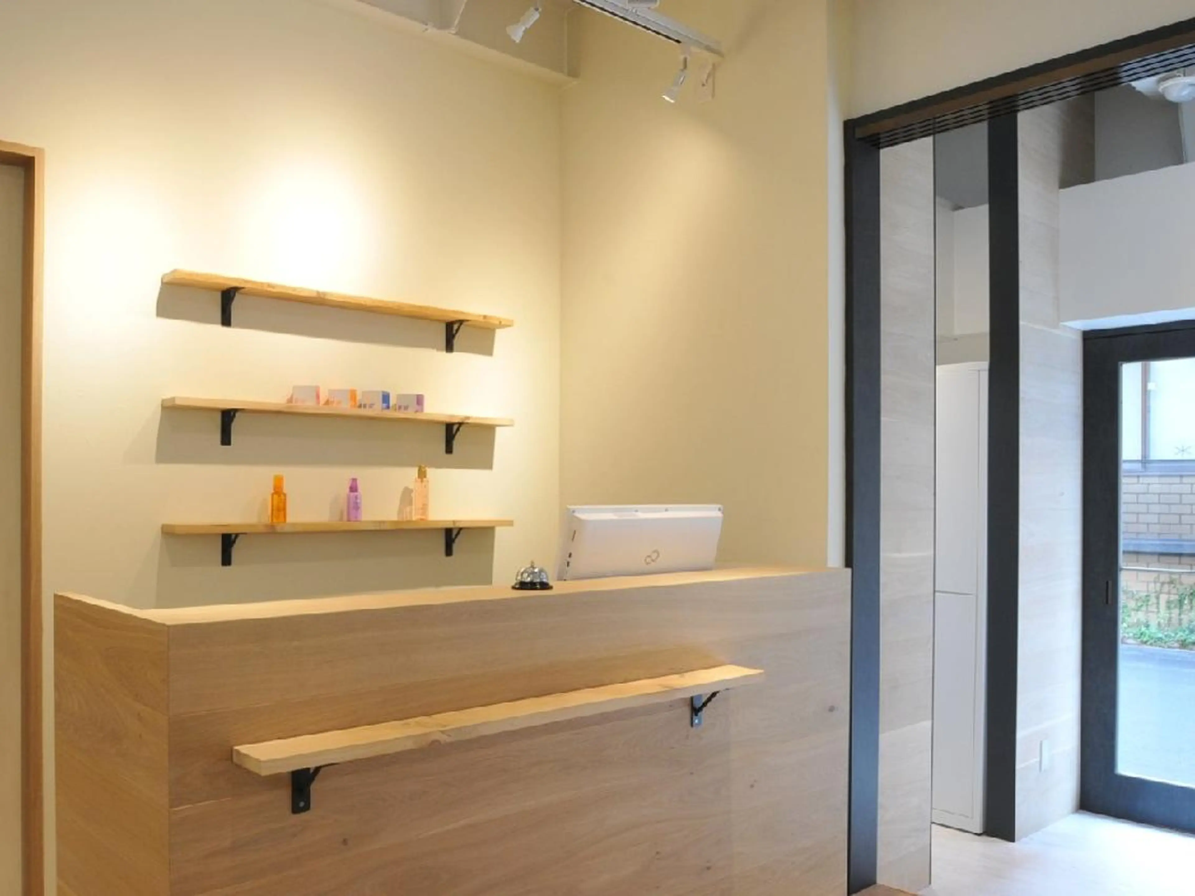 NEWI京橋 *satokoのヘアスタイル