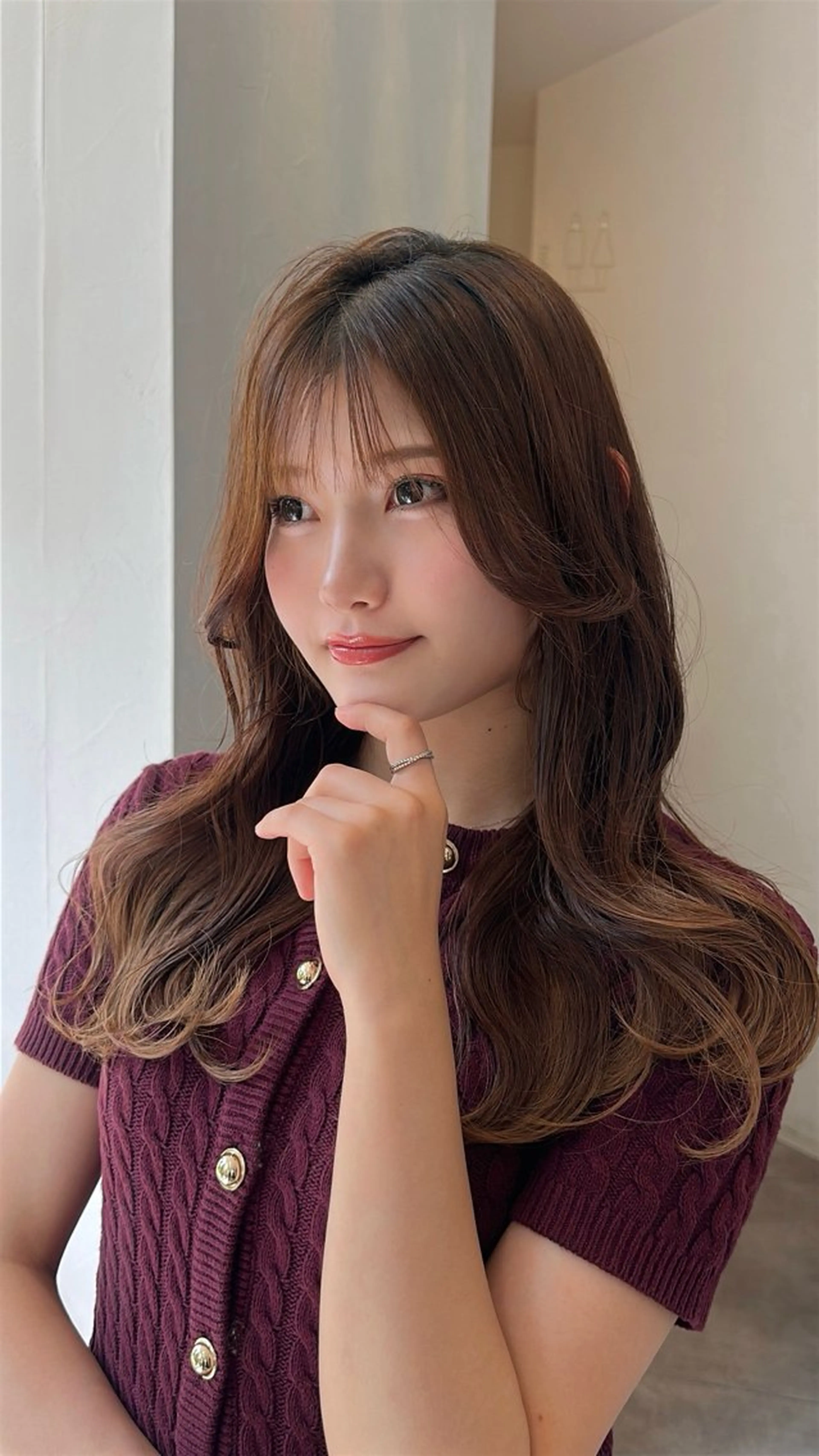 ロング りん/ワンホン/艶髪 ／小顔顔周りカットのヘアスタイル