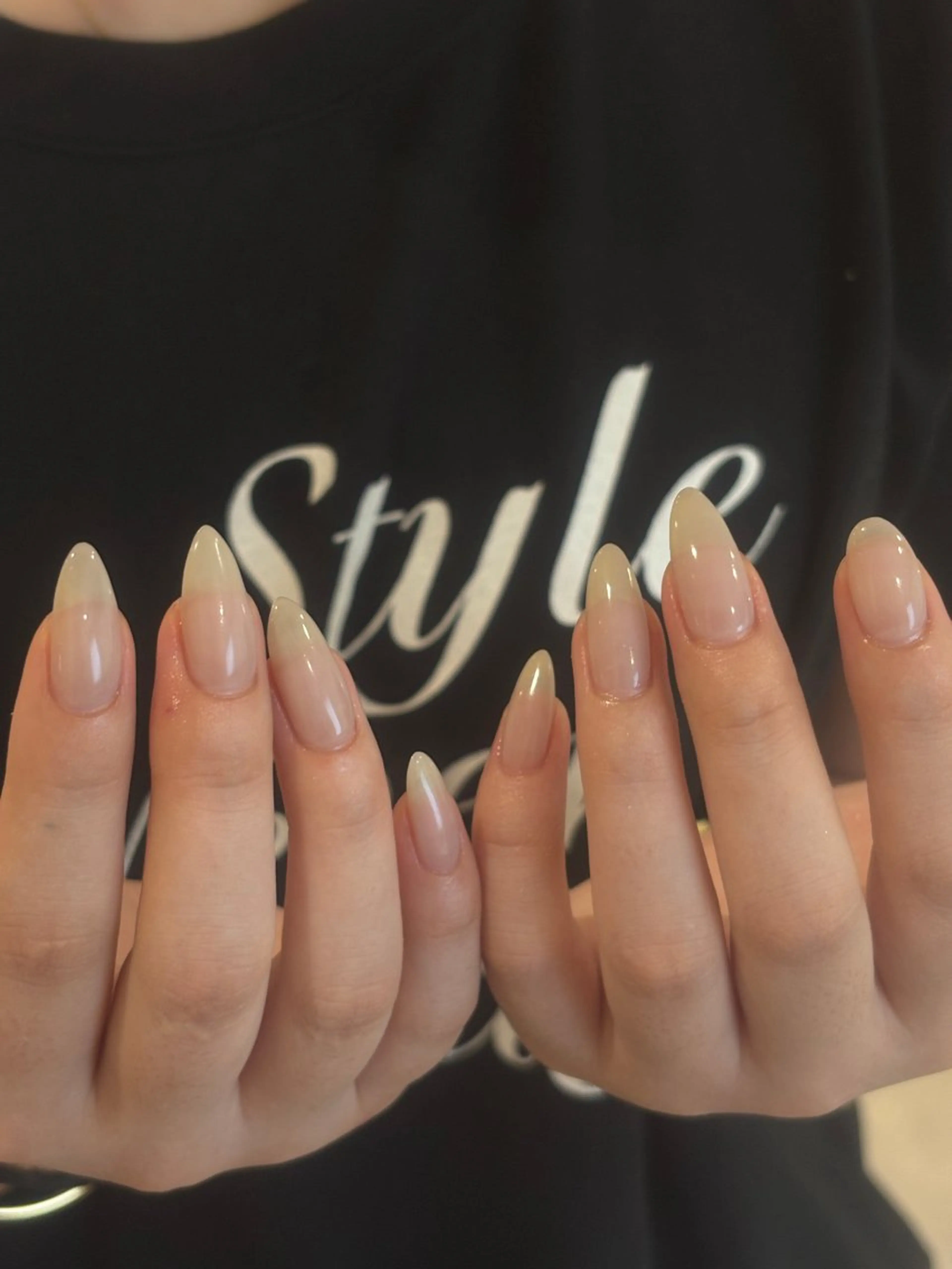 ネイル ハンドネイル h i n a 🪽のネイルデザイン