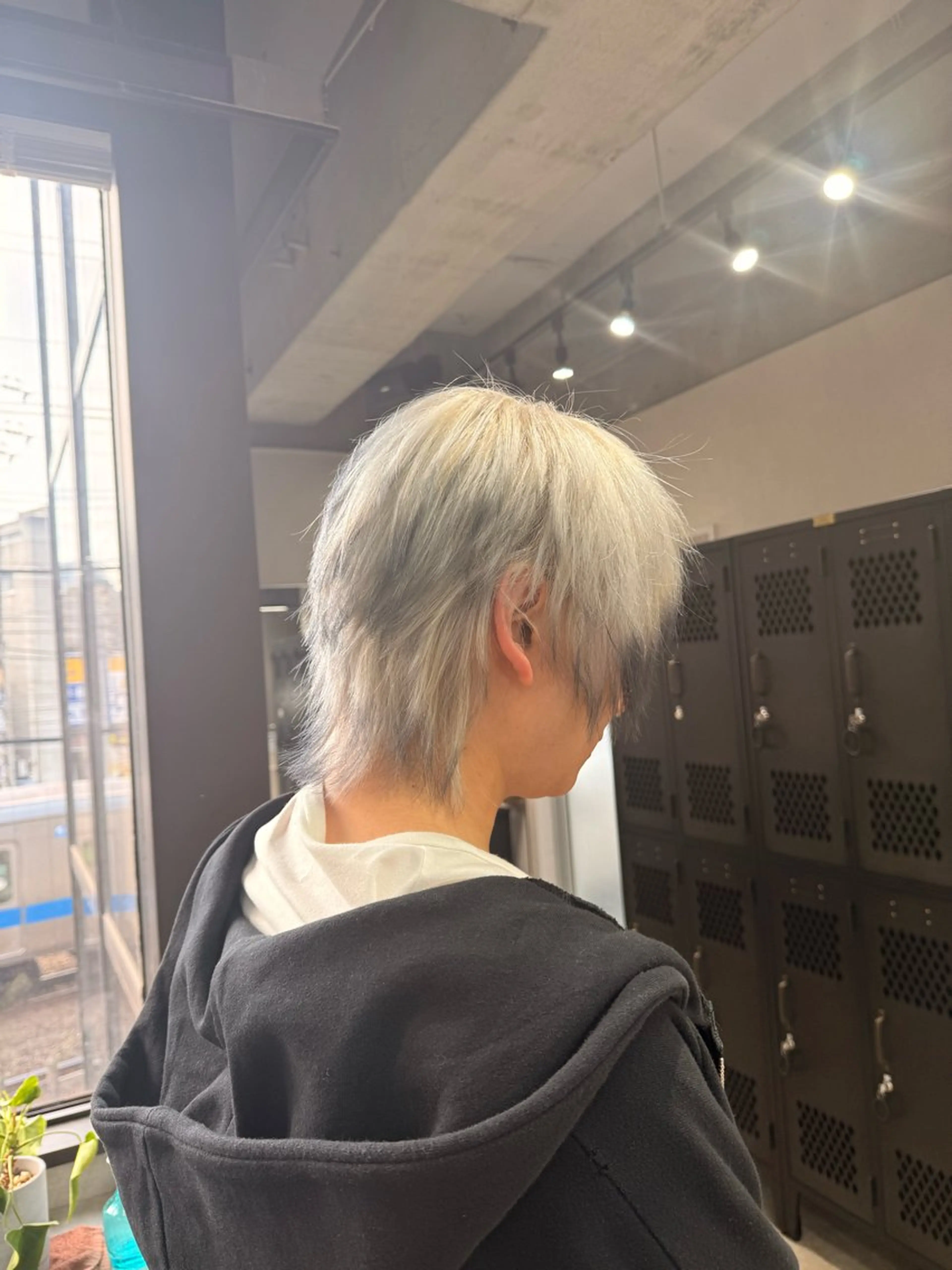 カラー ヘアカラー ルシ🎨/ハイトーン デザイン/髪質改善のヘアスタイル