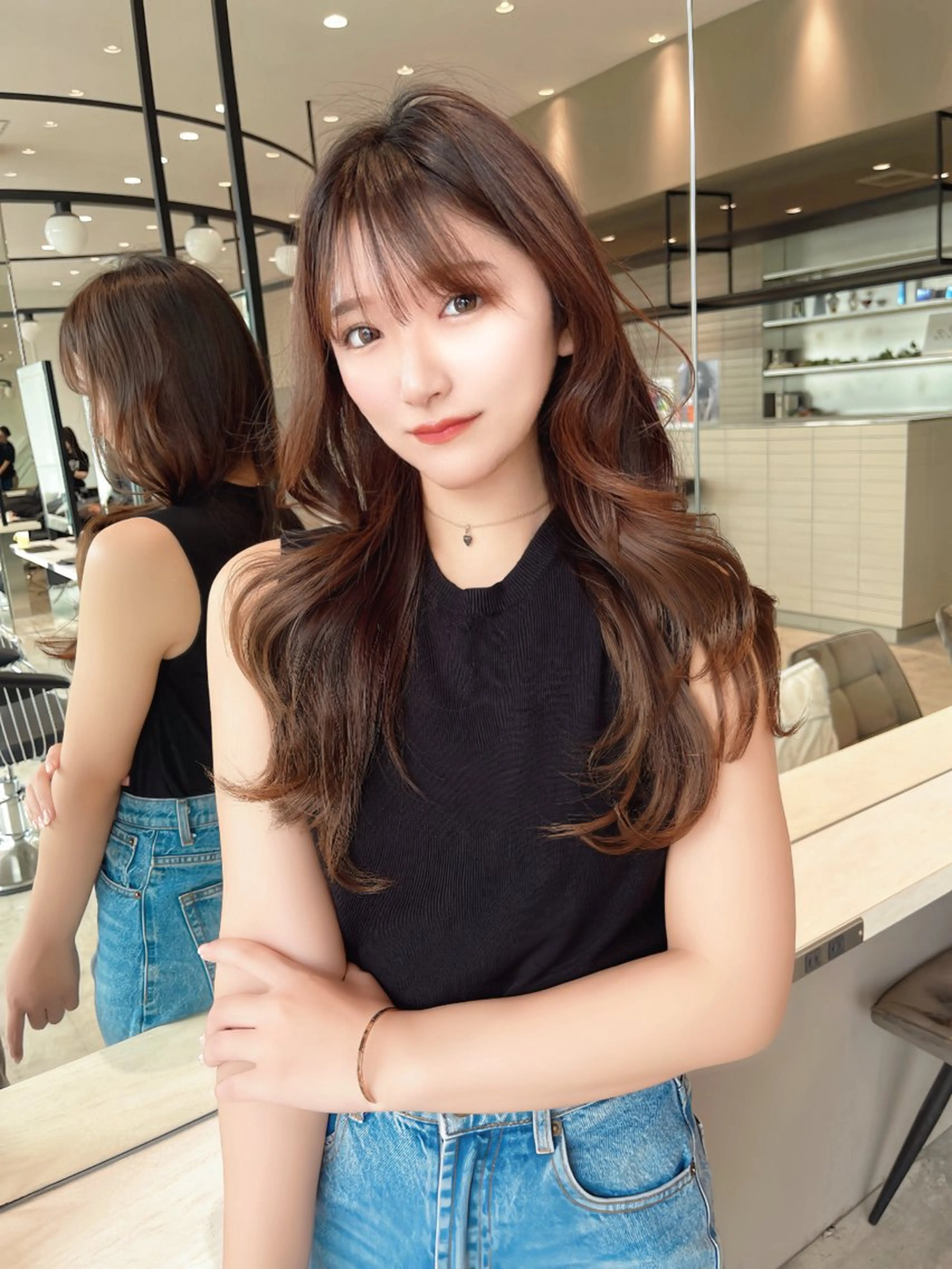 ロング レイヤー/髪質改善 /透け感カラー/艶髪のヘアスタイル