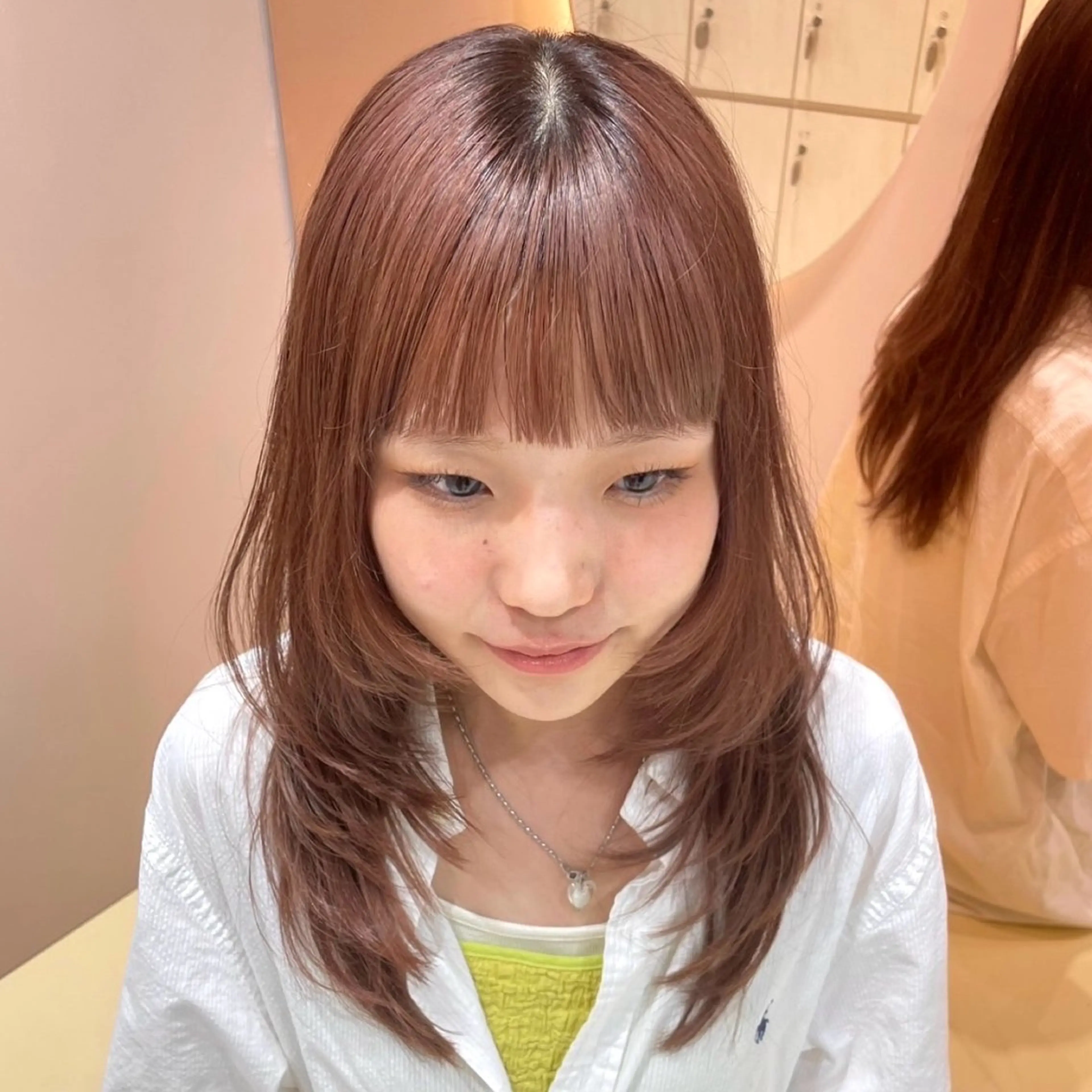セミロング レイヤーカット カット ヘアカラー トリートメント 大宮🤍縮毛矯正 レイヤー🪽なるのヘアスタイル