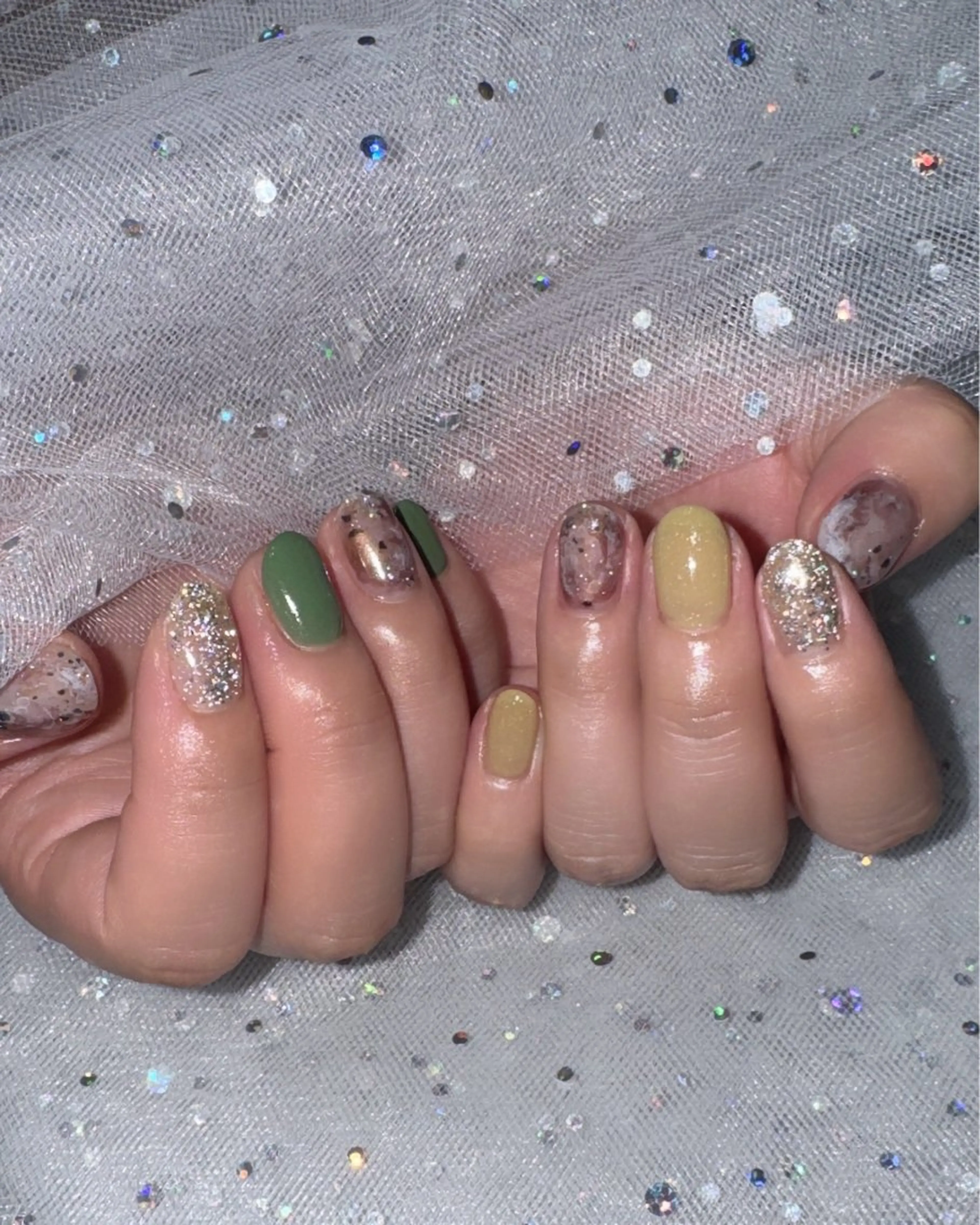 ネイル キラキラネイル ニュアンスネイル ハンドネイル MATATABI. kumiのネイルデザイン