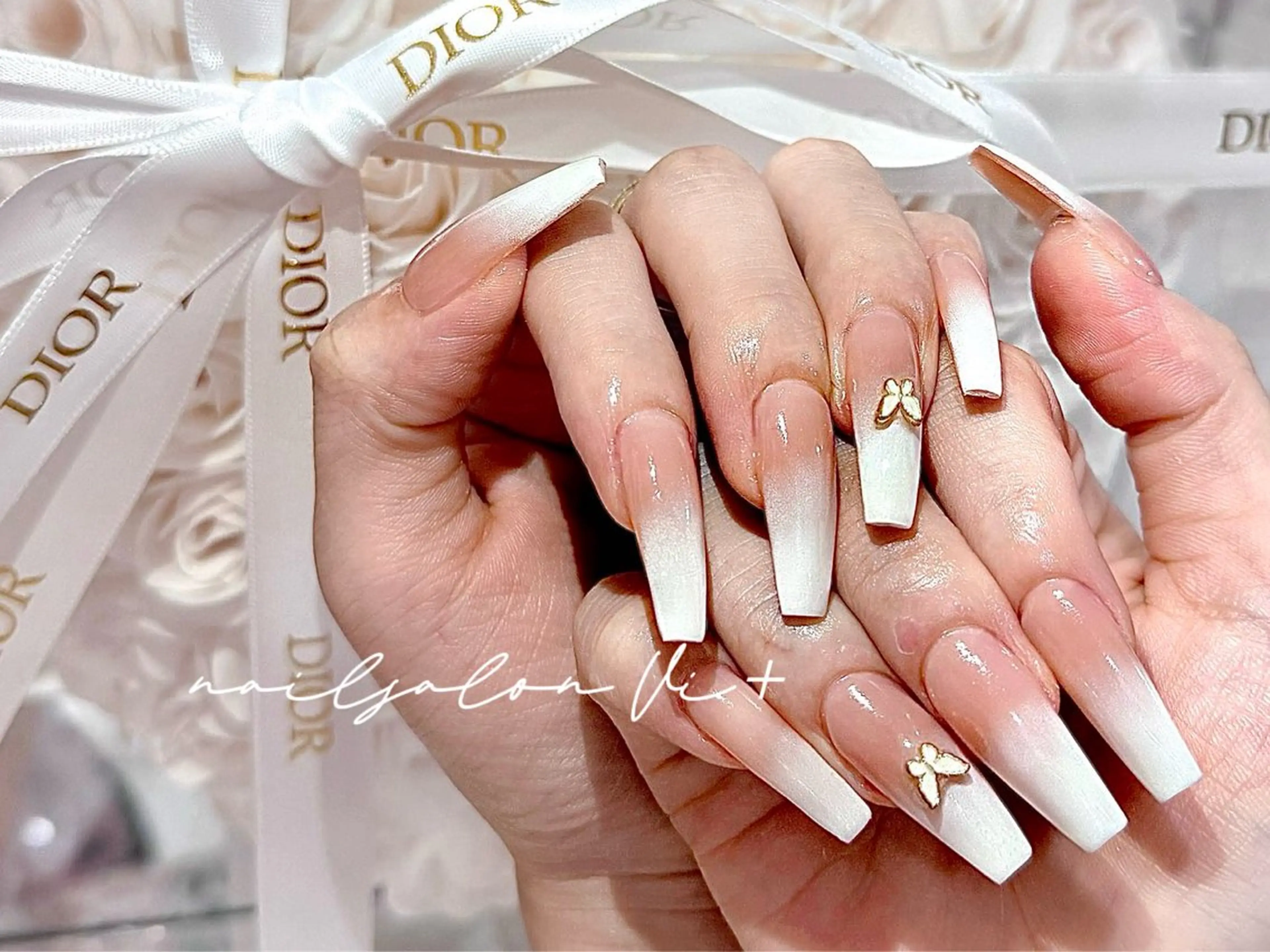 ネイル ハンドネイル ✨Nailsalon Vi+✨のネイルデザイン