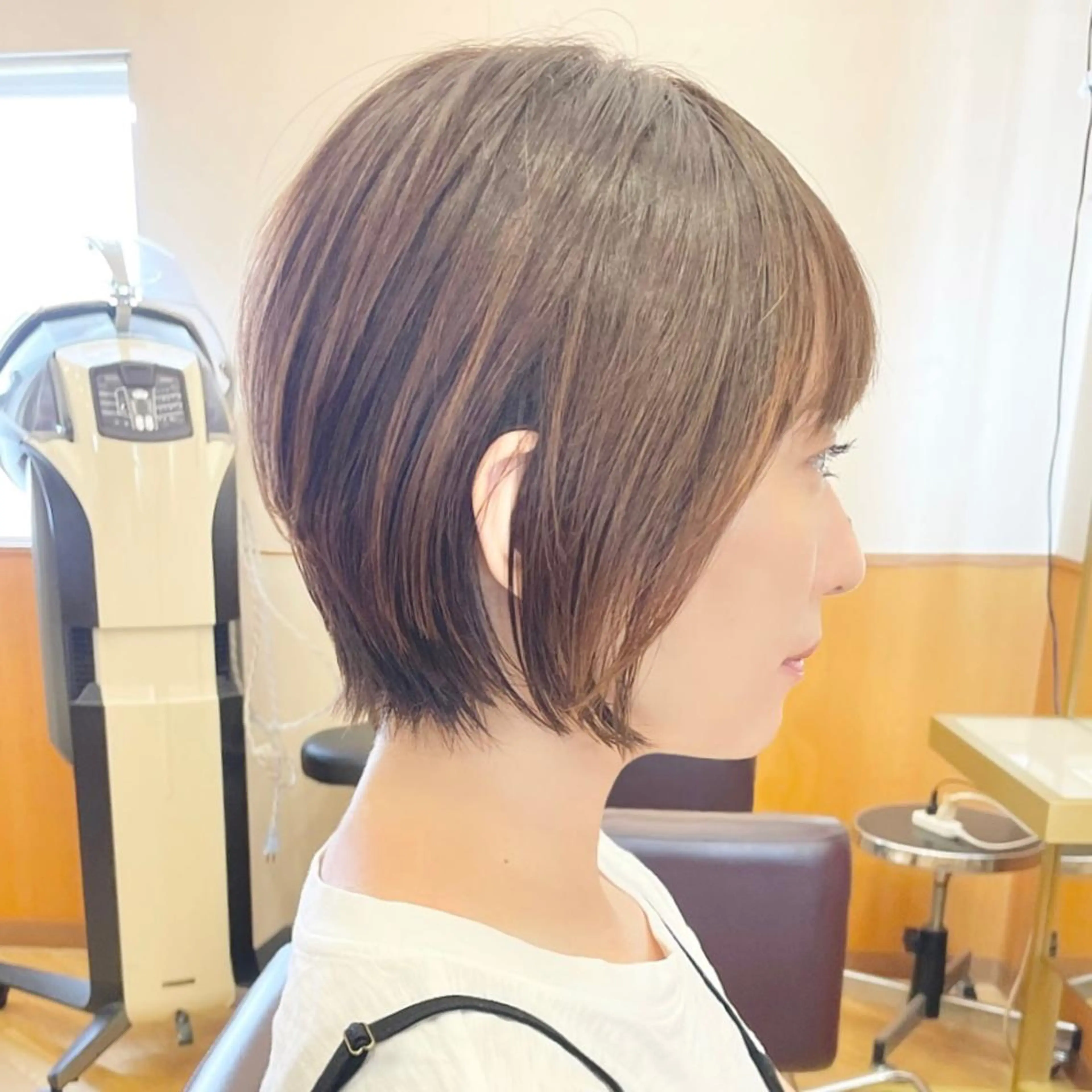 セミロング カラー ヘアアレンジ キッズ 丸みショート ミストバング 黒髪 ブルーカラー ブルーブラック カット ヘアカラー トリートメント さわ きょうすけ/ ボブ髪質改善ショートのヘアスタイル