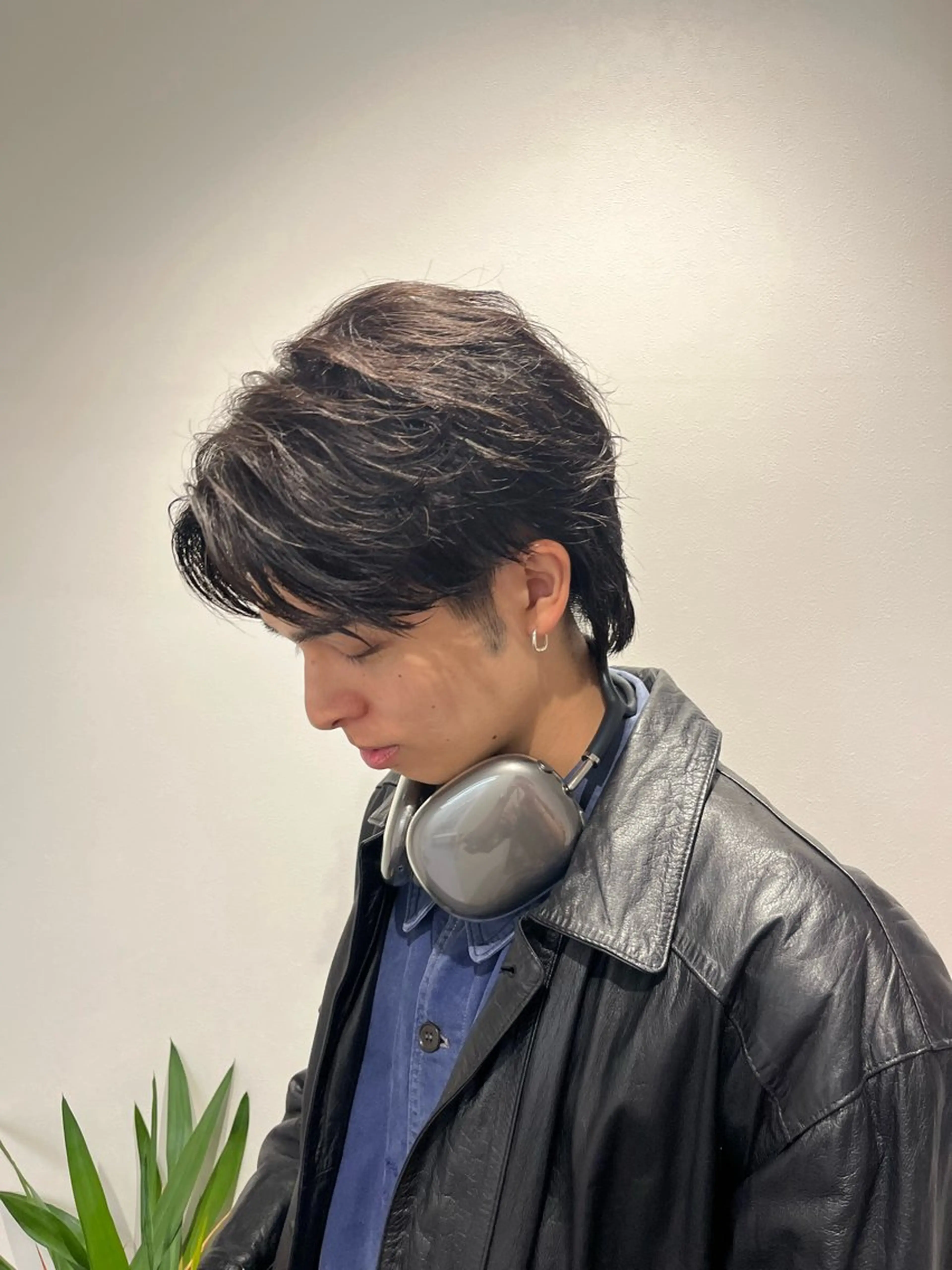 メンズ フェザーパーマ メンズパーマ カット ヘアカラー パーマ メンズ特化美容師 水野友貴のヘアスタイル