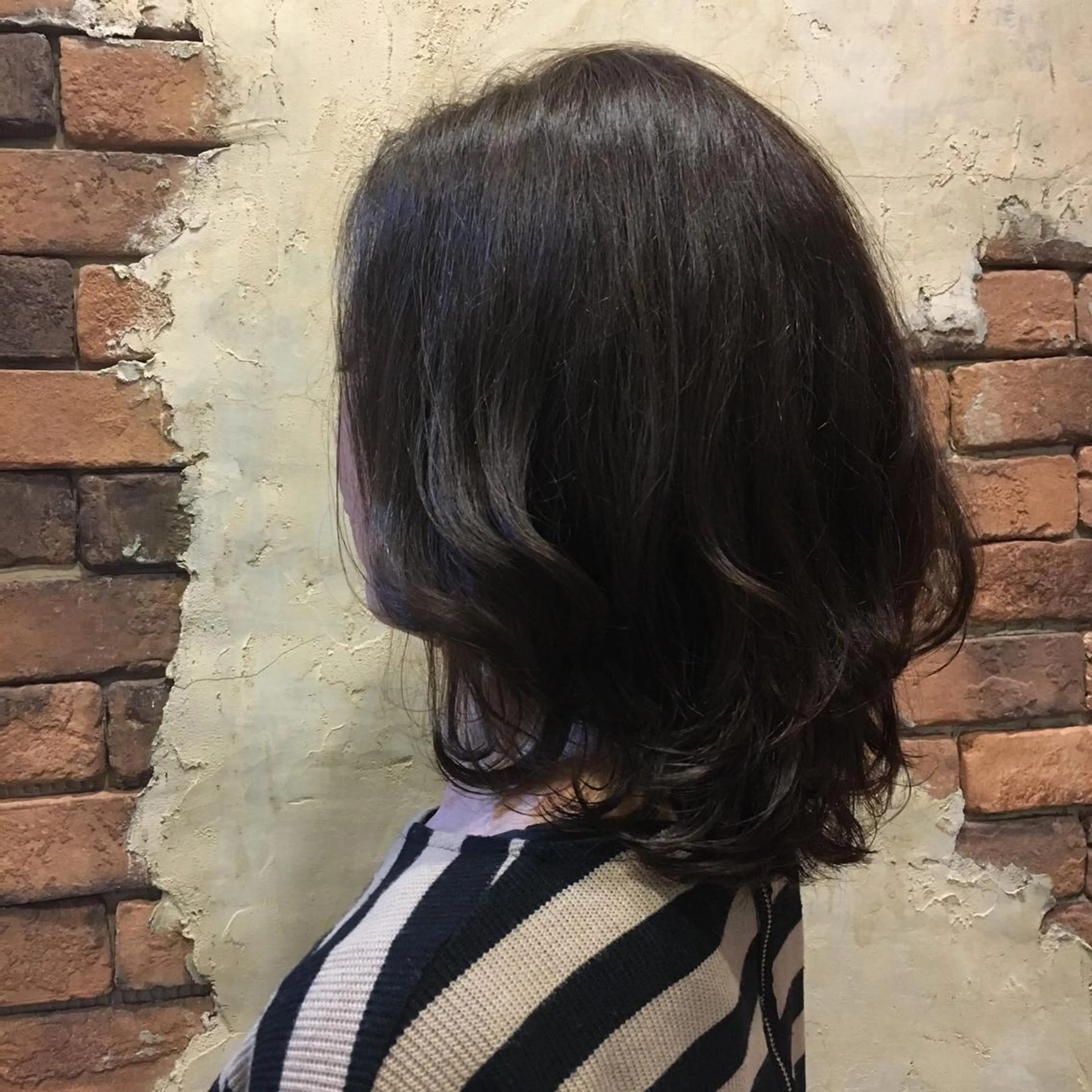 ミディアム カラー パーマ ミディアムパーマ レイヤーカット 込山 瑞帆のその他イメージ